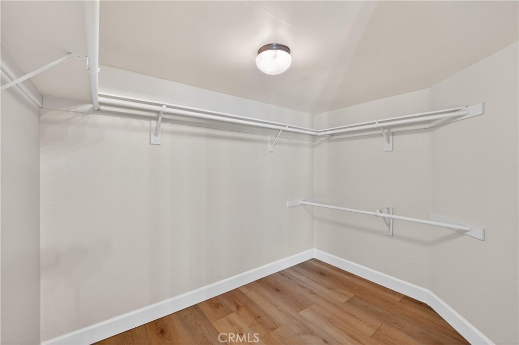 5515 Camino Vista