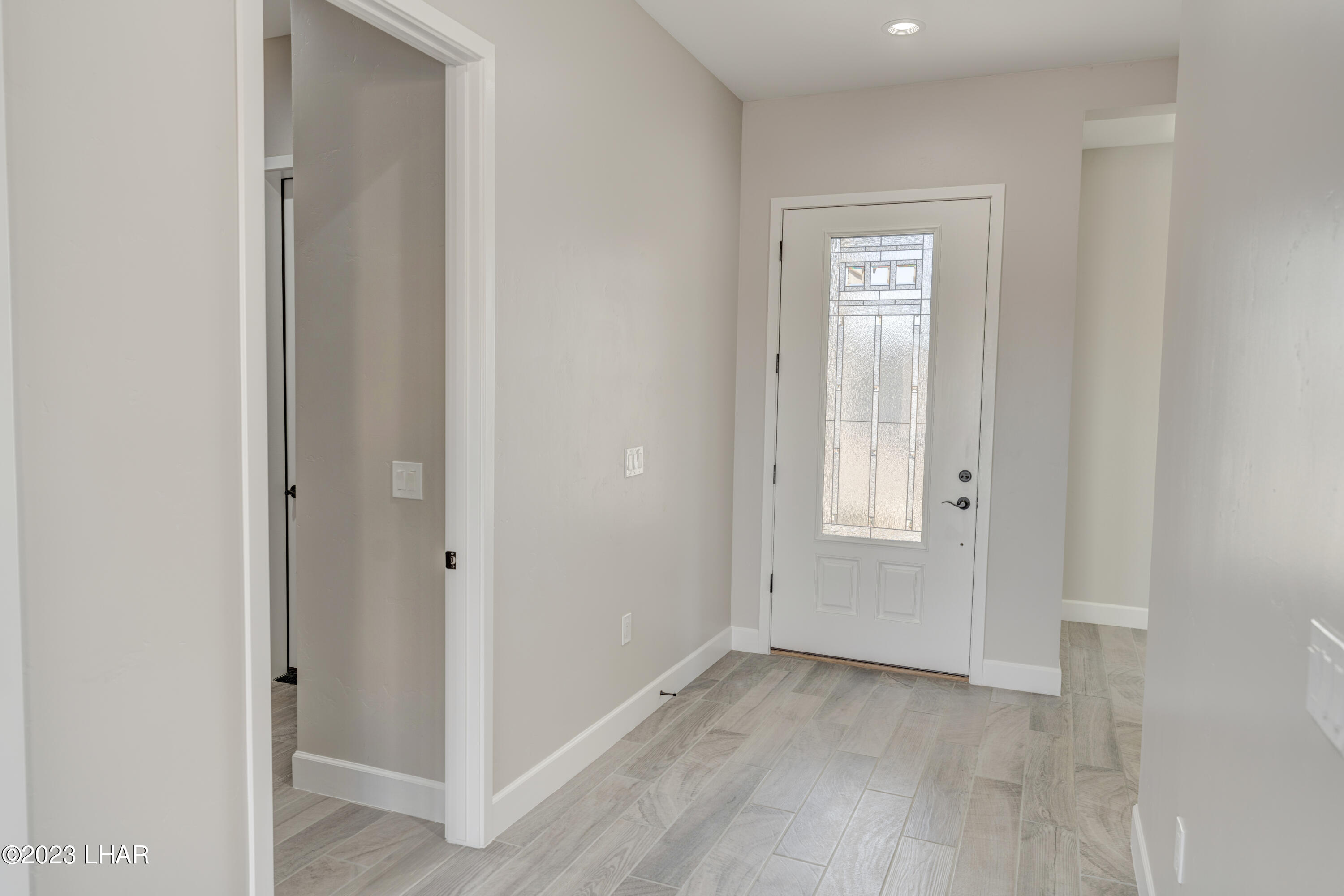 1824 The Jewel On-Your-Lot Plan