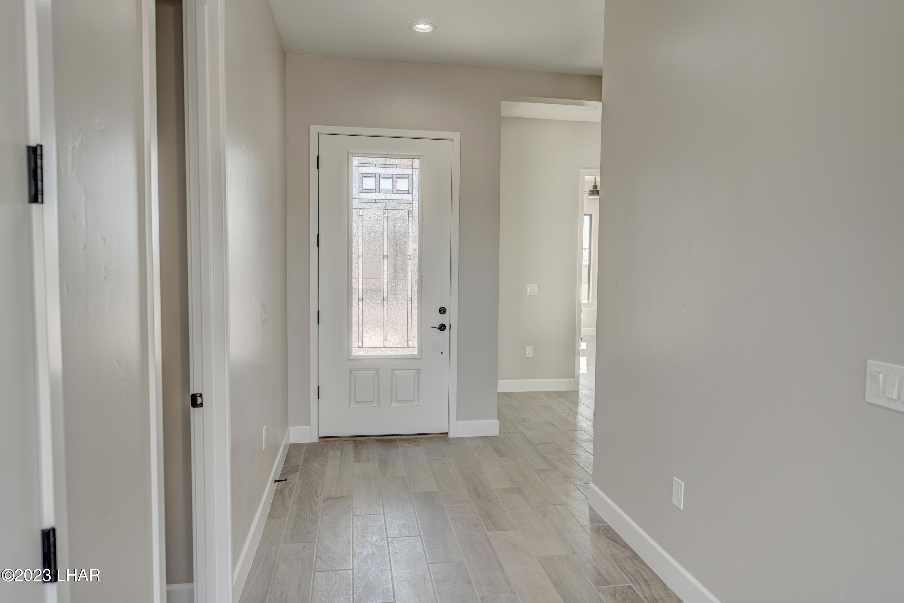 1824 The Jewel On-Your-Lot Plan