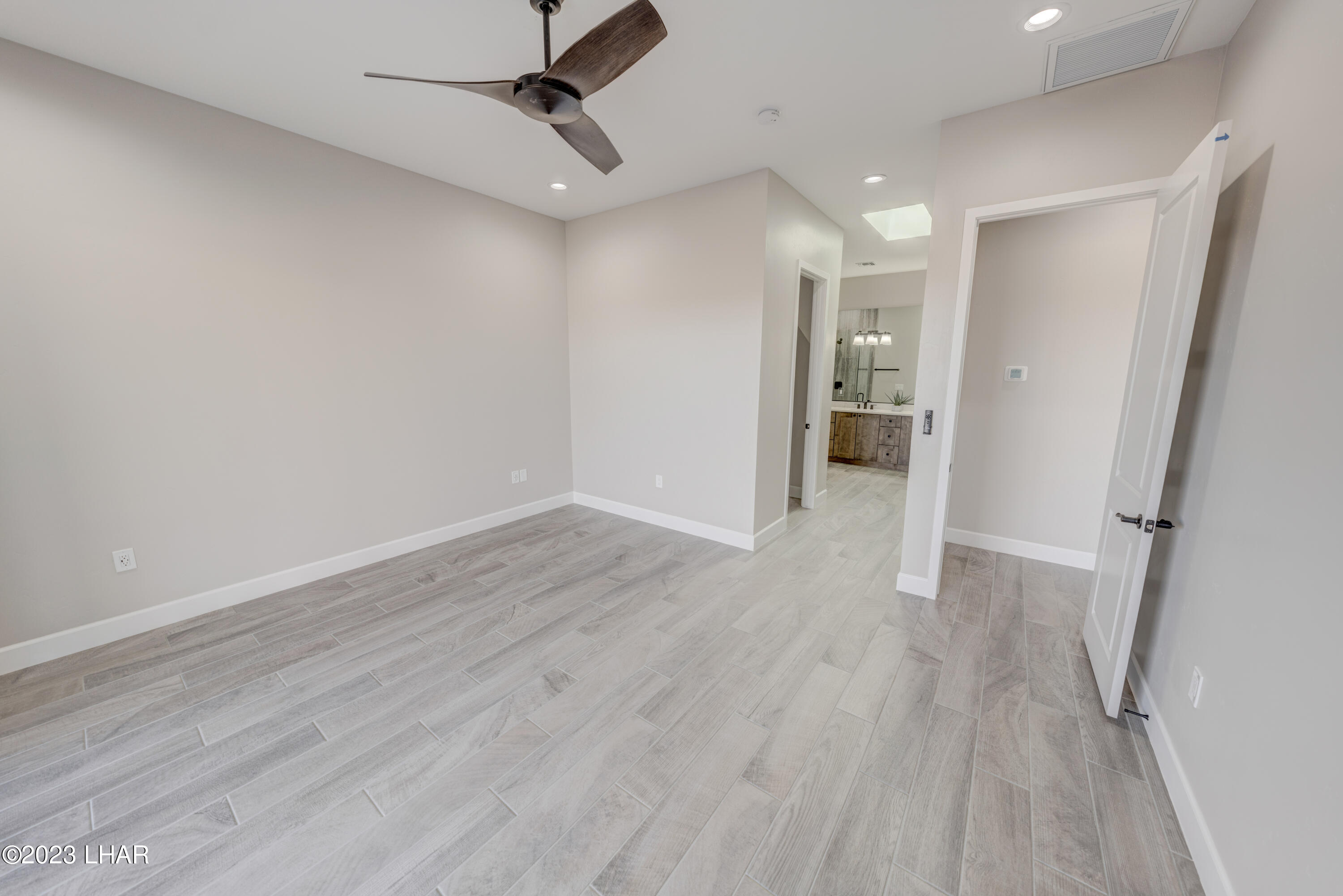 1824 The Jewel On-Your-Lot Plan