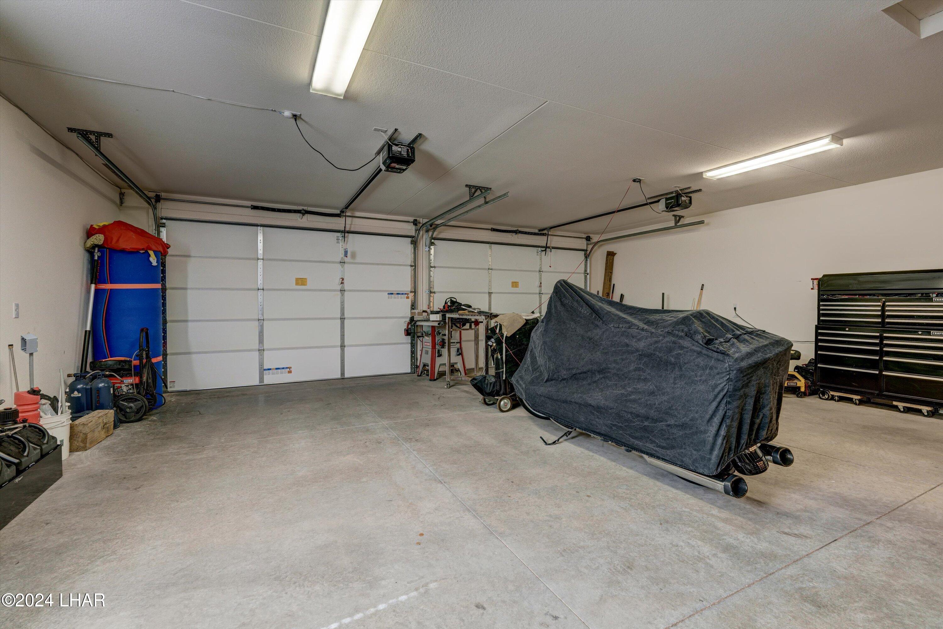 1306 Lobo Dr