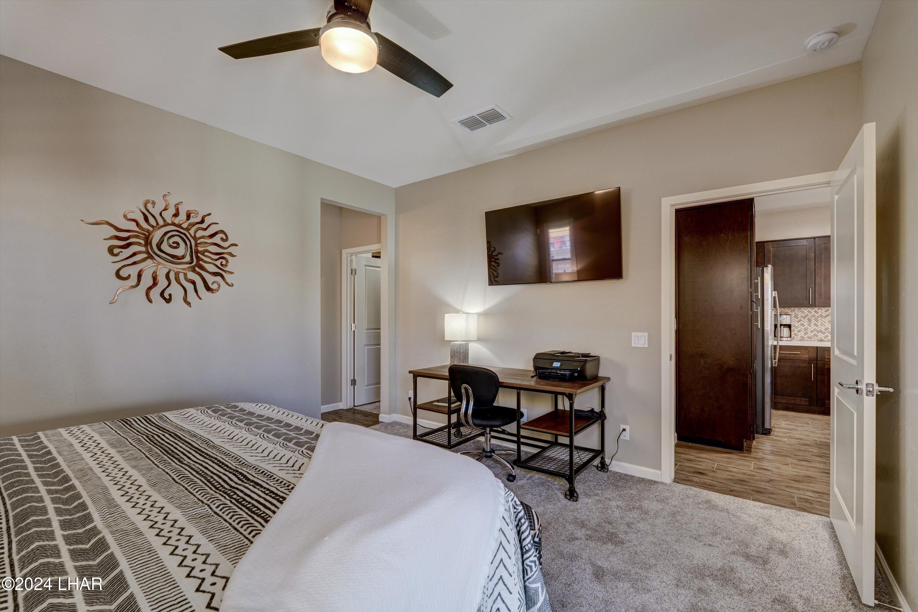 1306 Lobo Dr