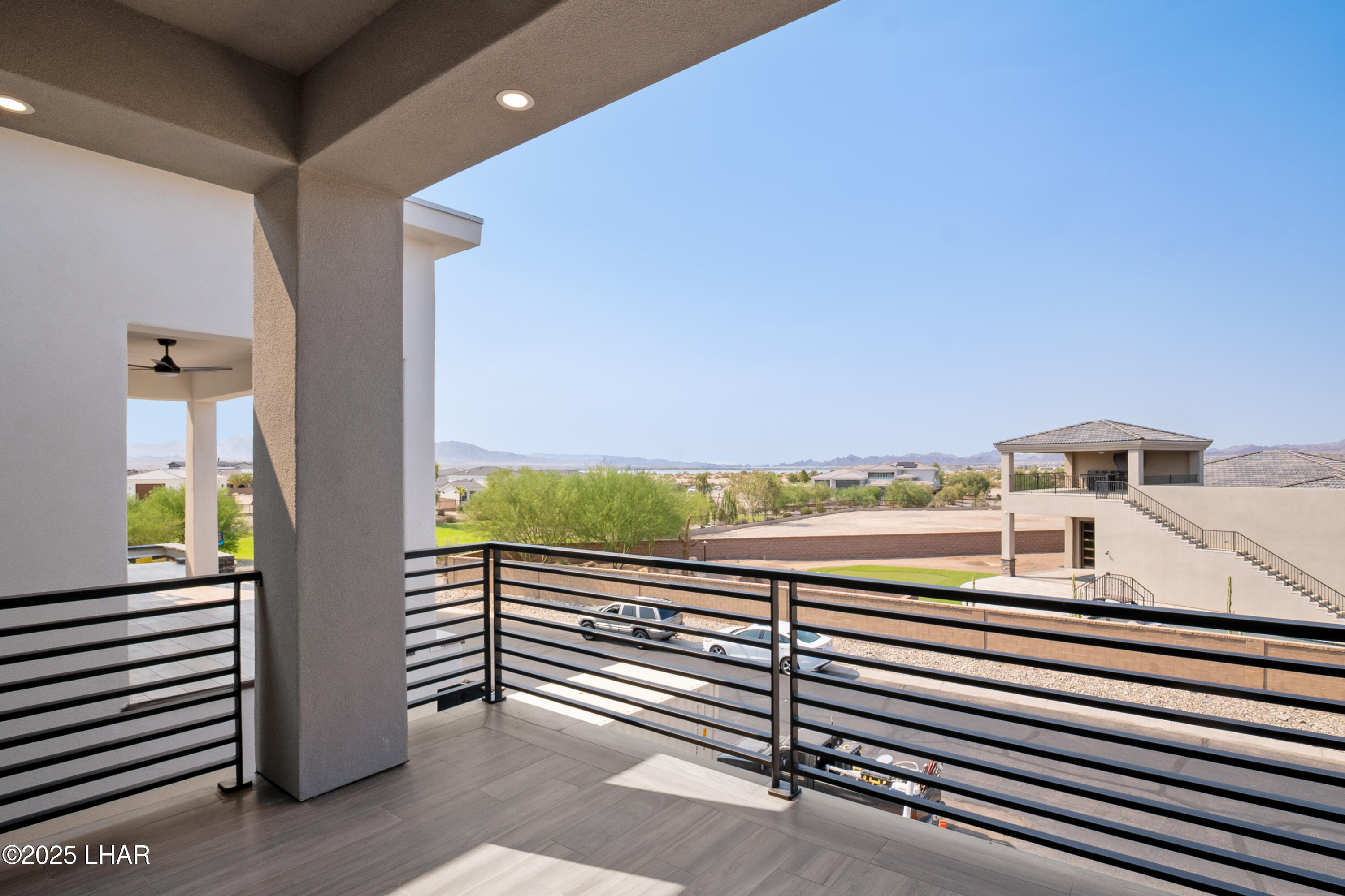 805 Malibu Dr