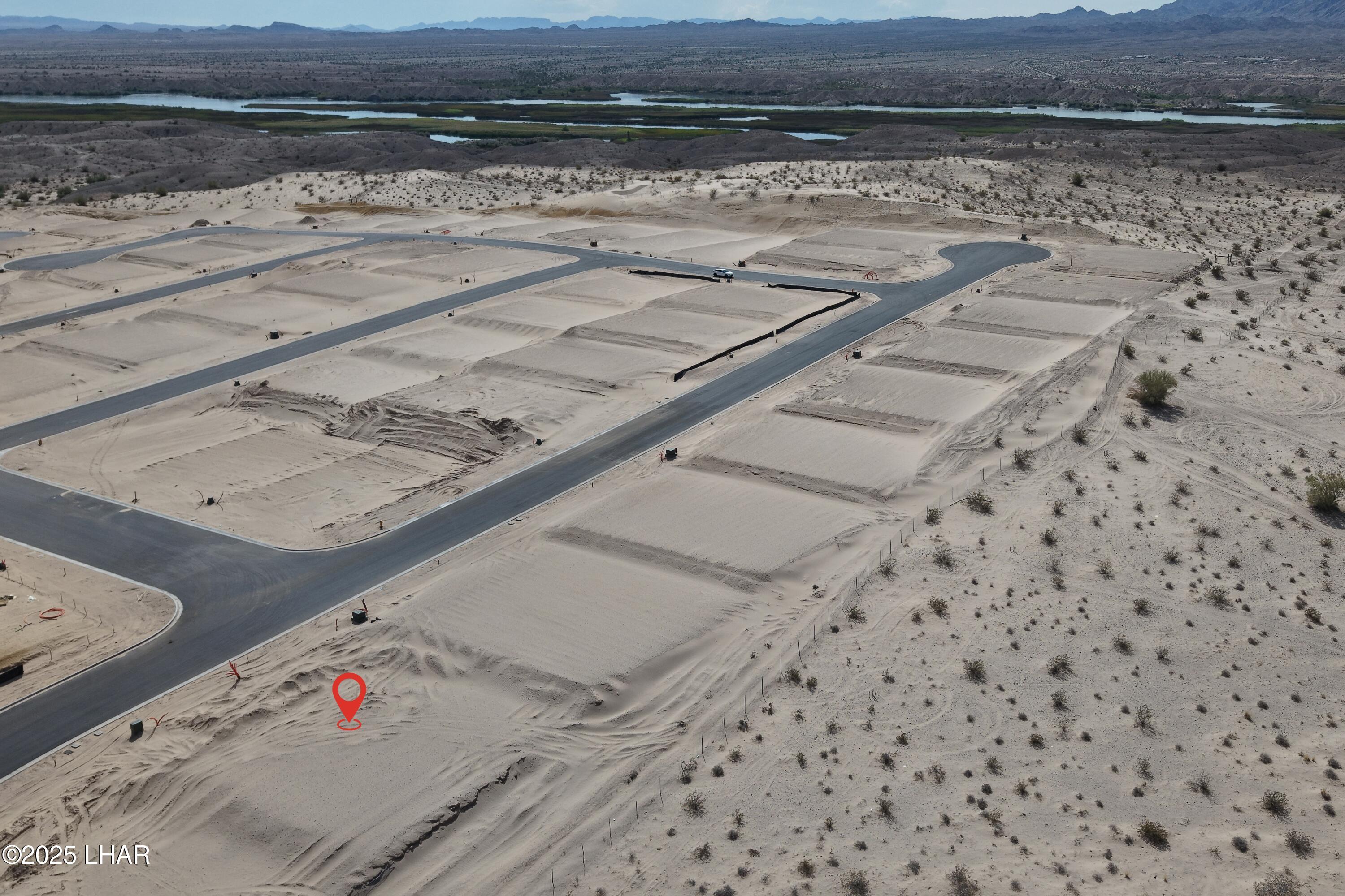 1573 E North View Dr