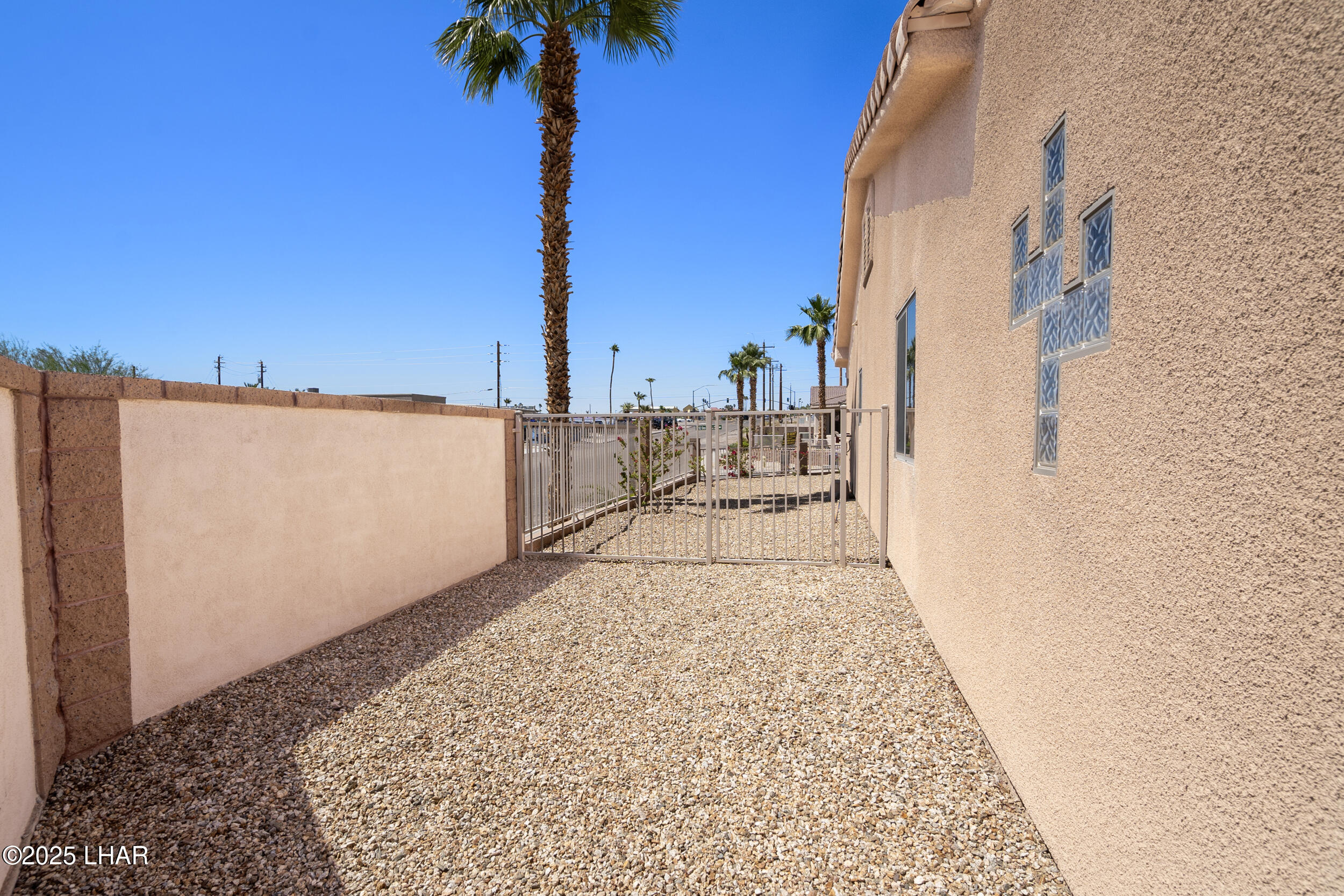 3192 Oro Grande Blvd, 110