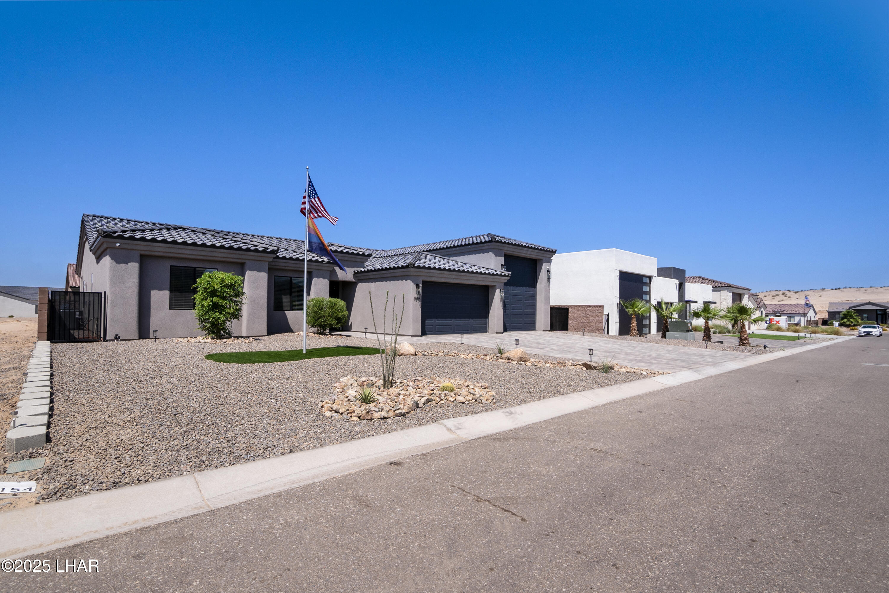 1596 E Cedar Dr