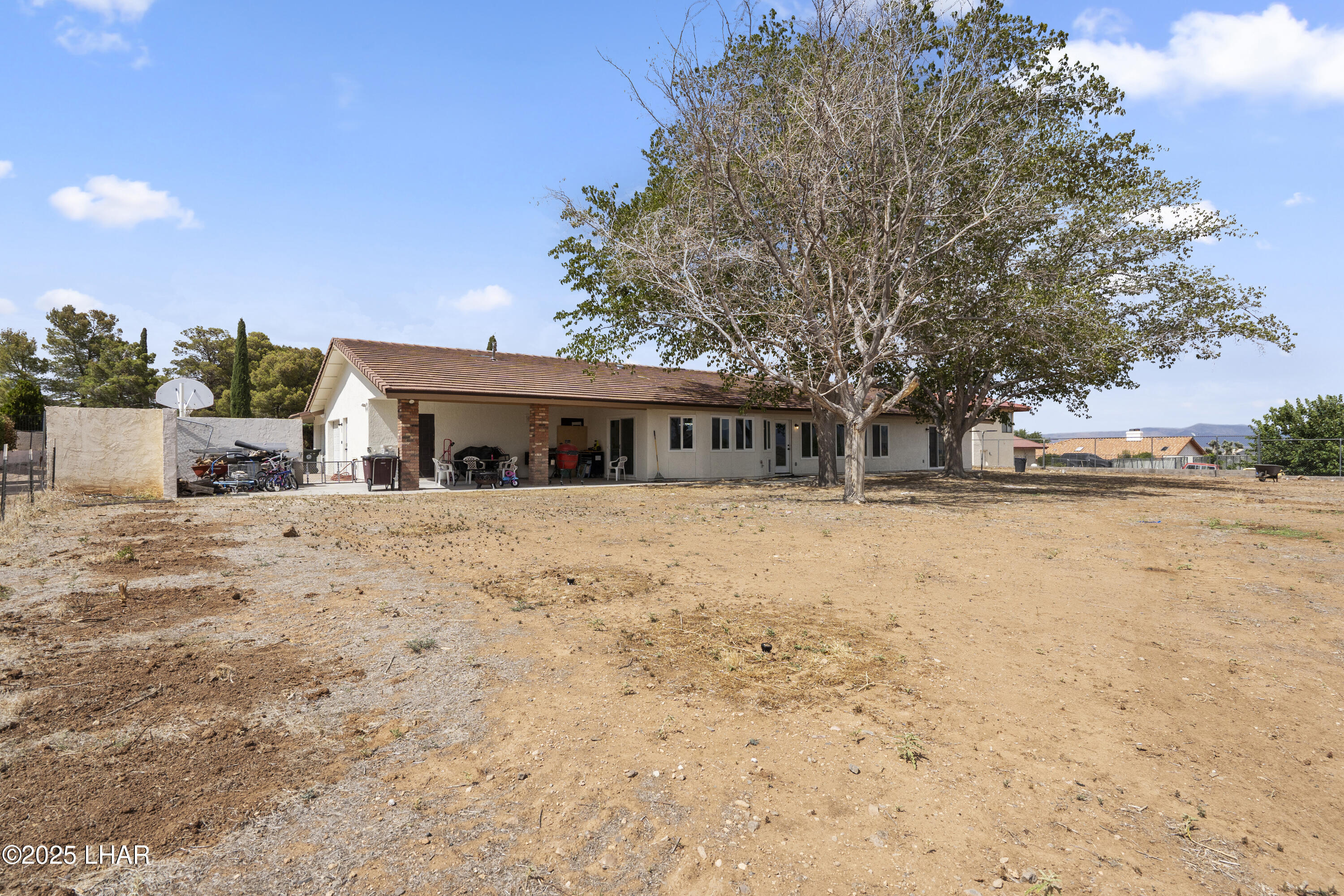 630 Shadow Mountain Dr