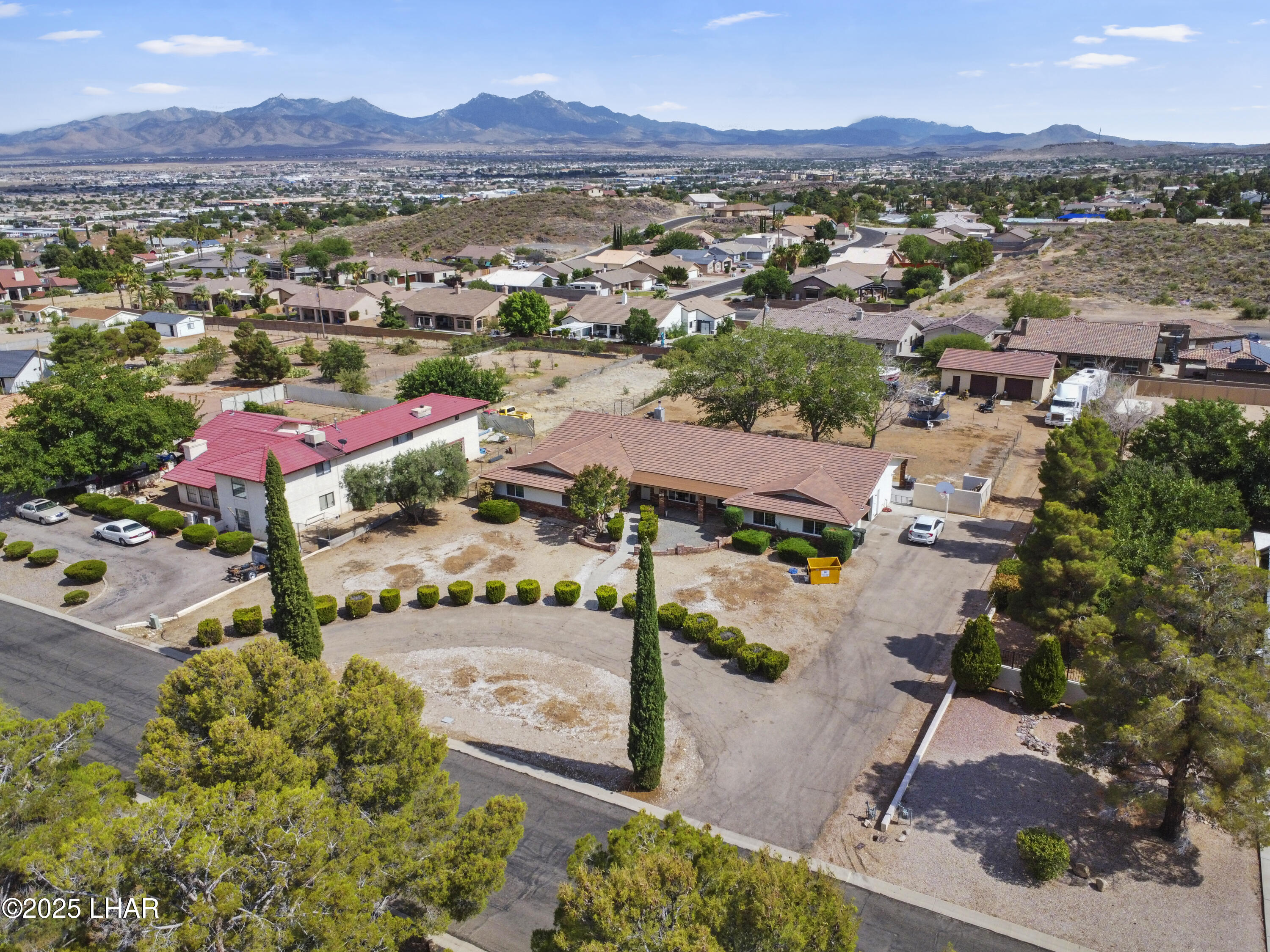 630 Shadow Mountain Dr