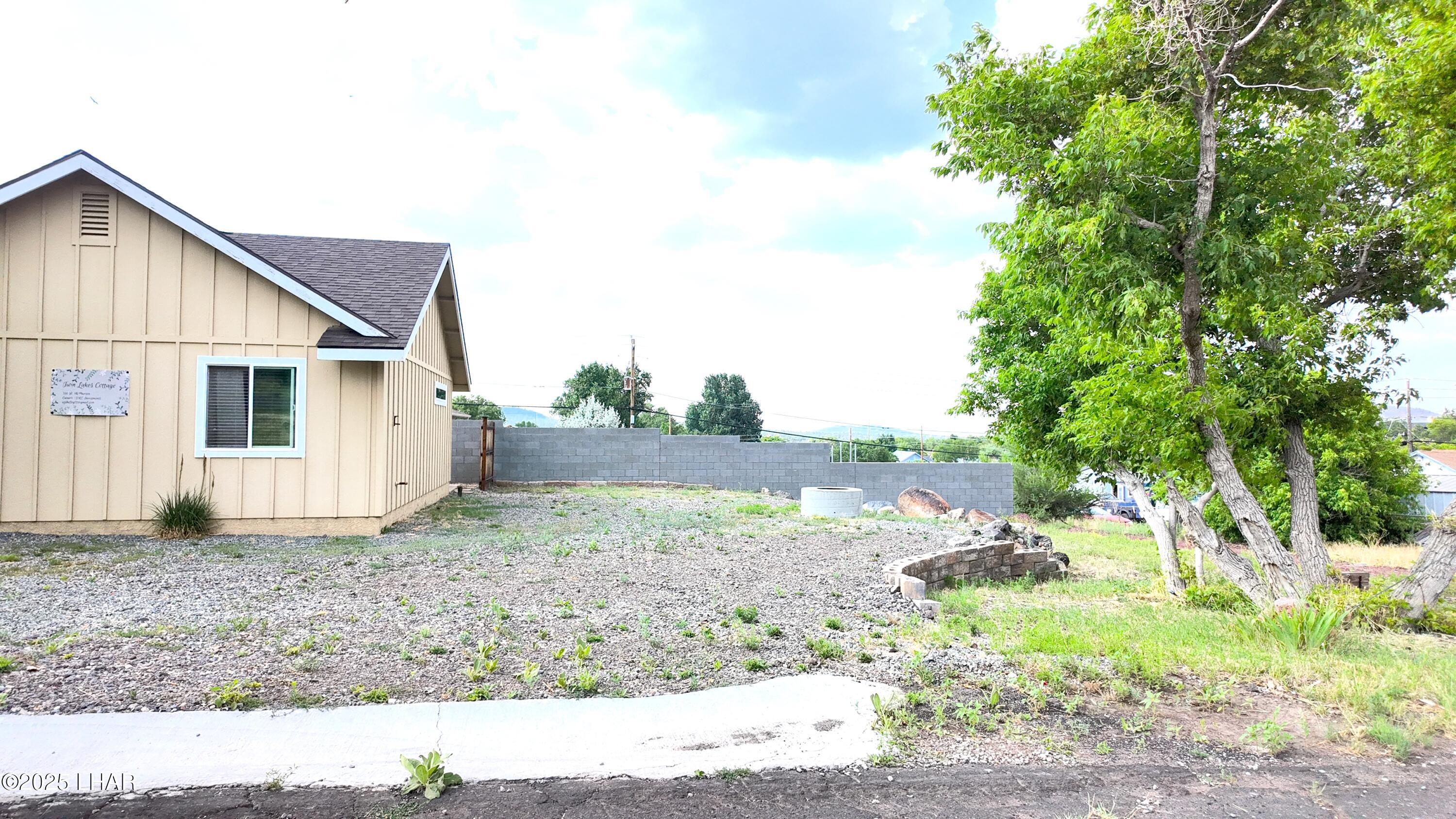 530 W McPherson Ave