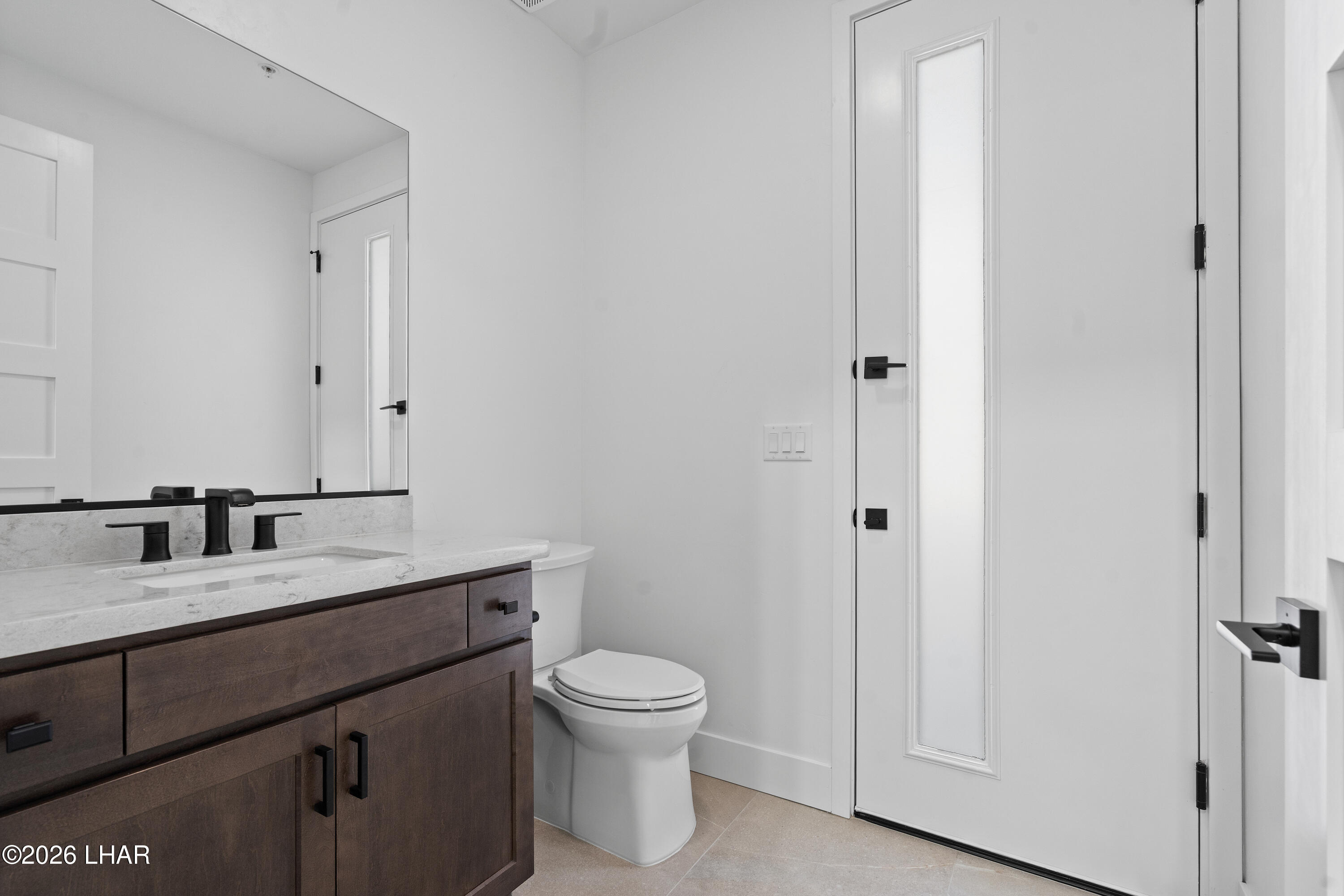 6323 Avienda De Las Colinas