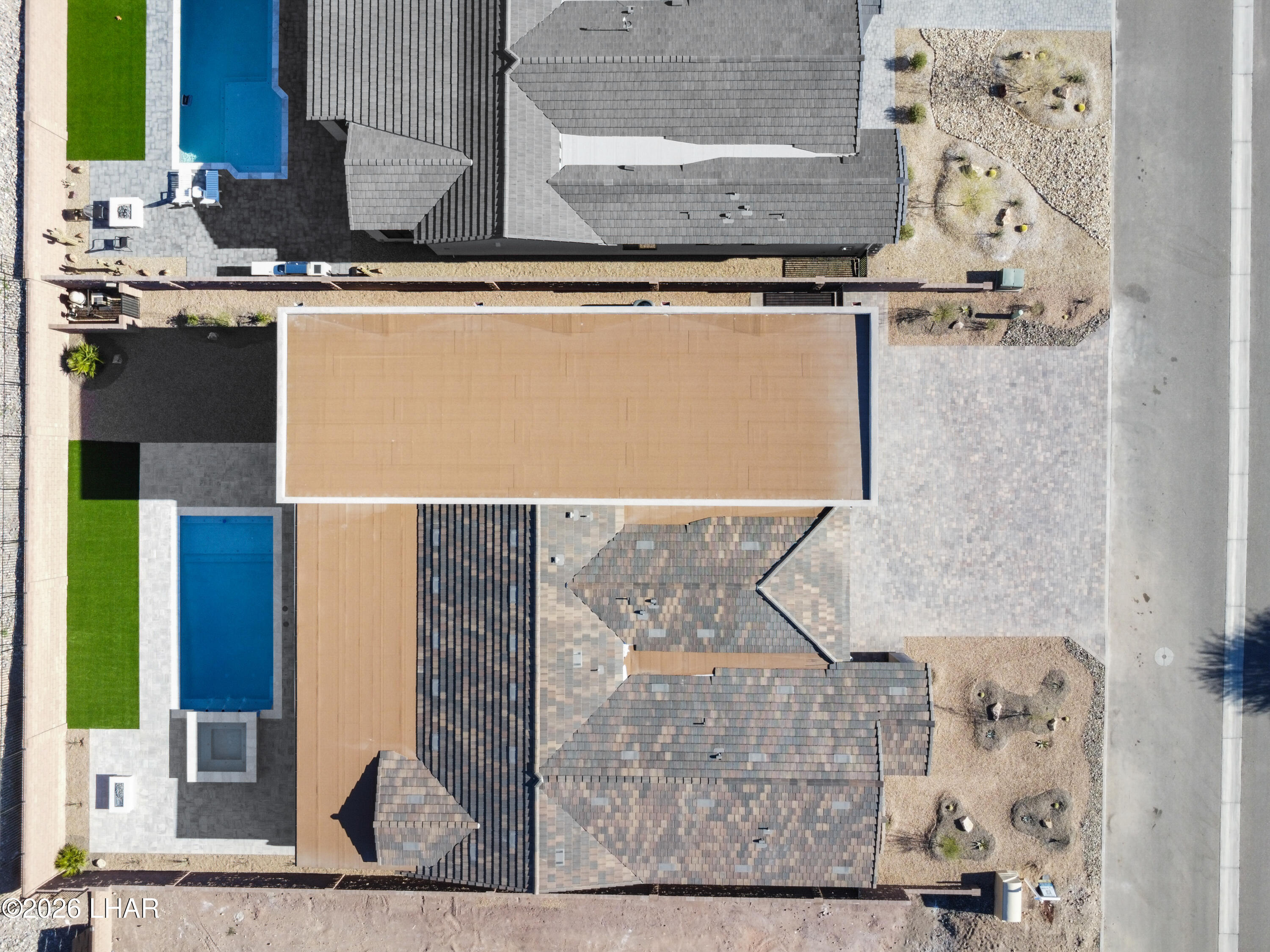 6323 Avienda De Las Colinas