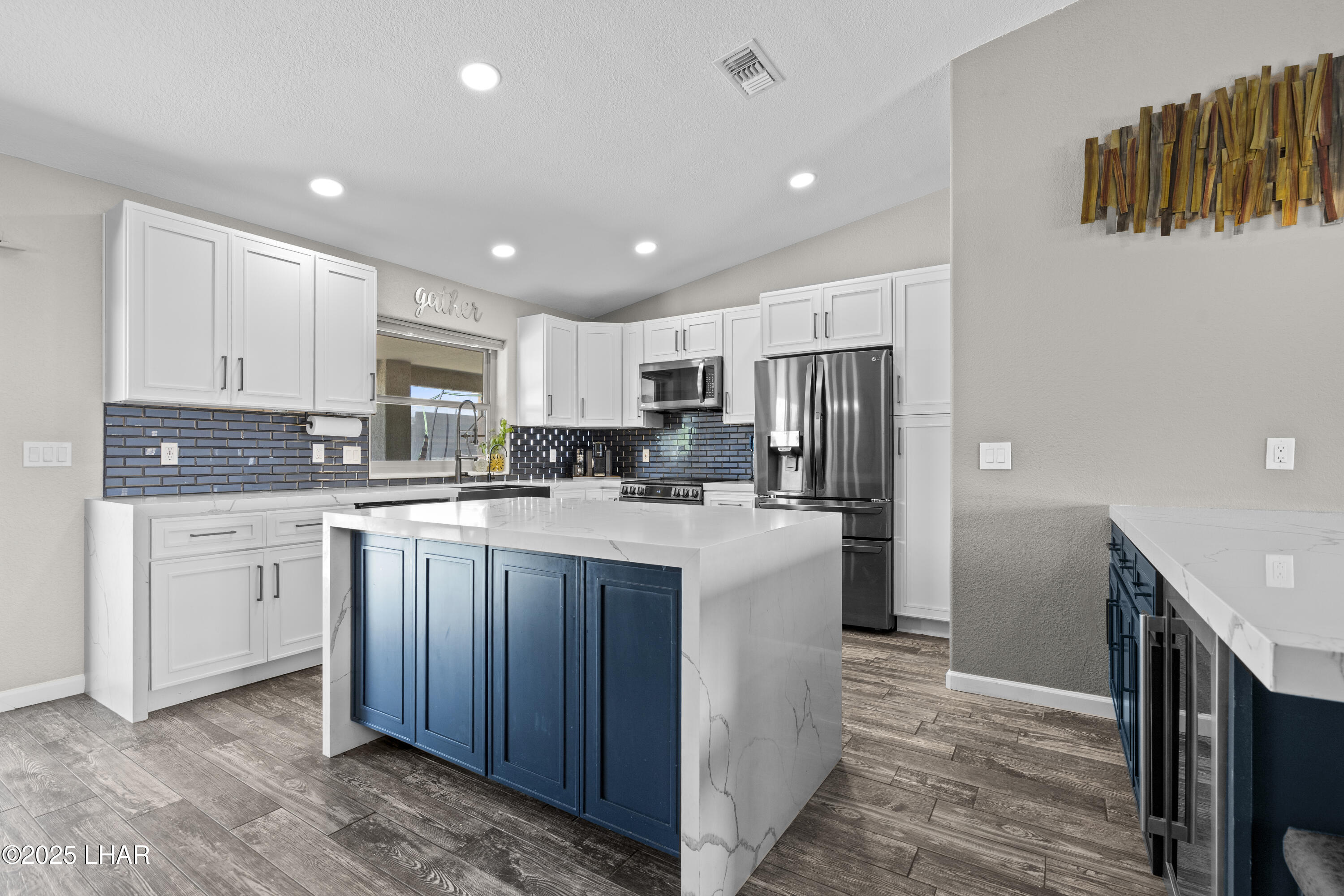 2701 Indian Pipe Dr