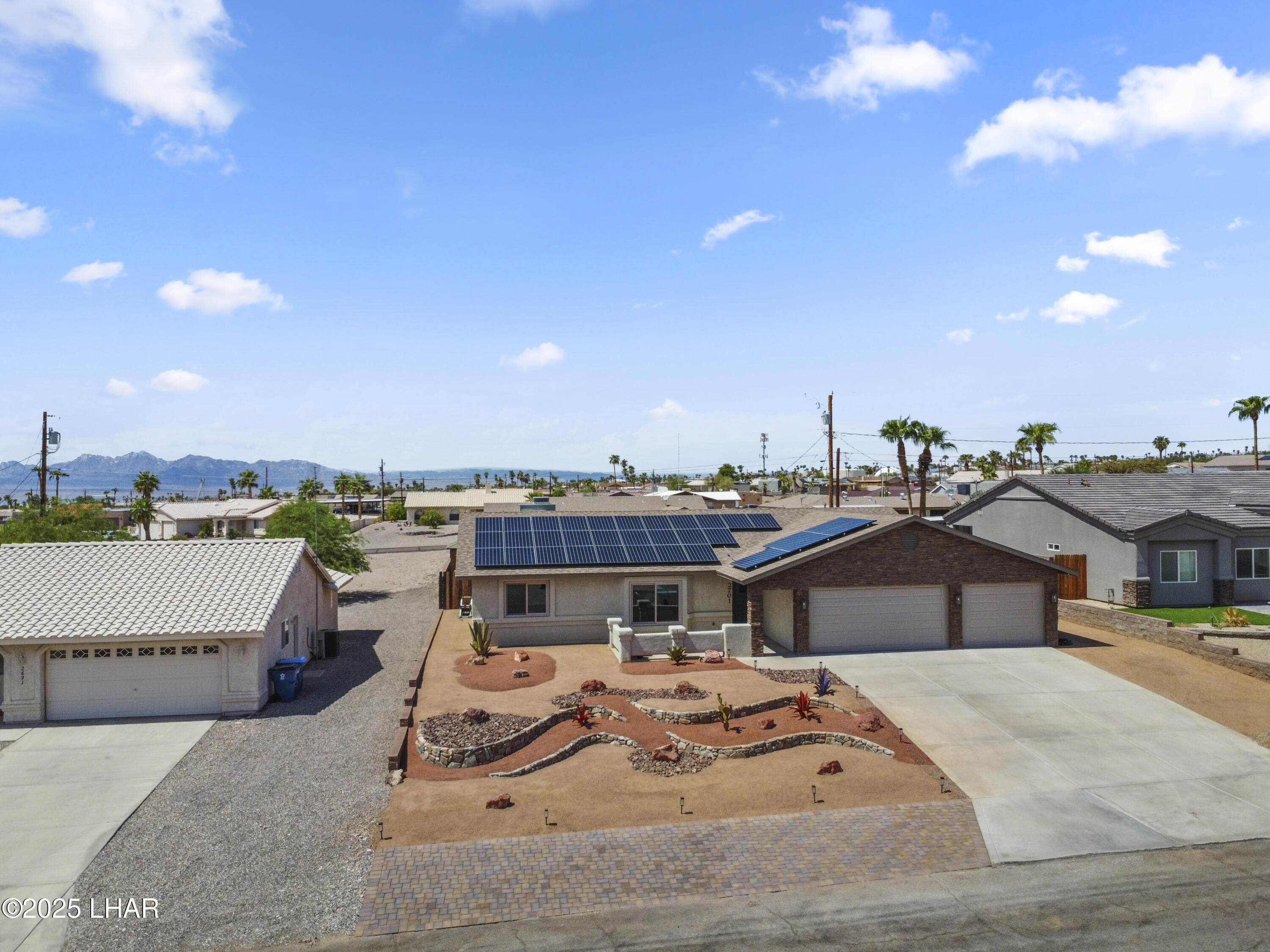 2701 Indian Pipe Dr