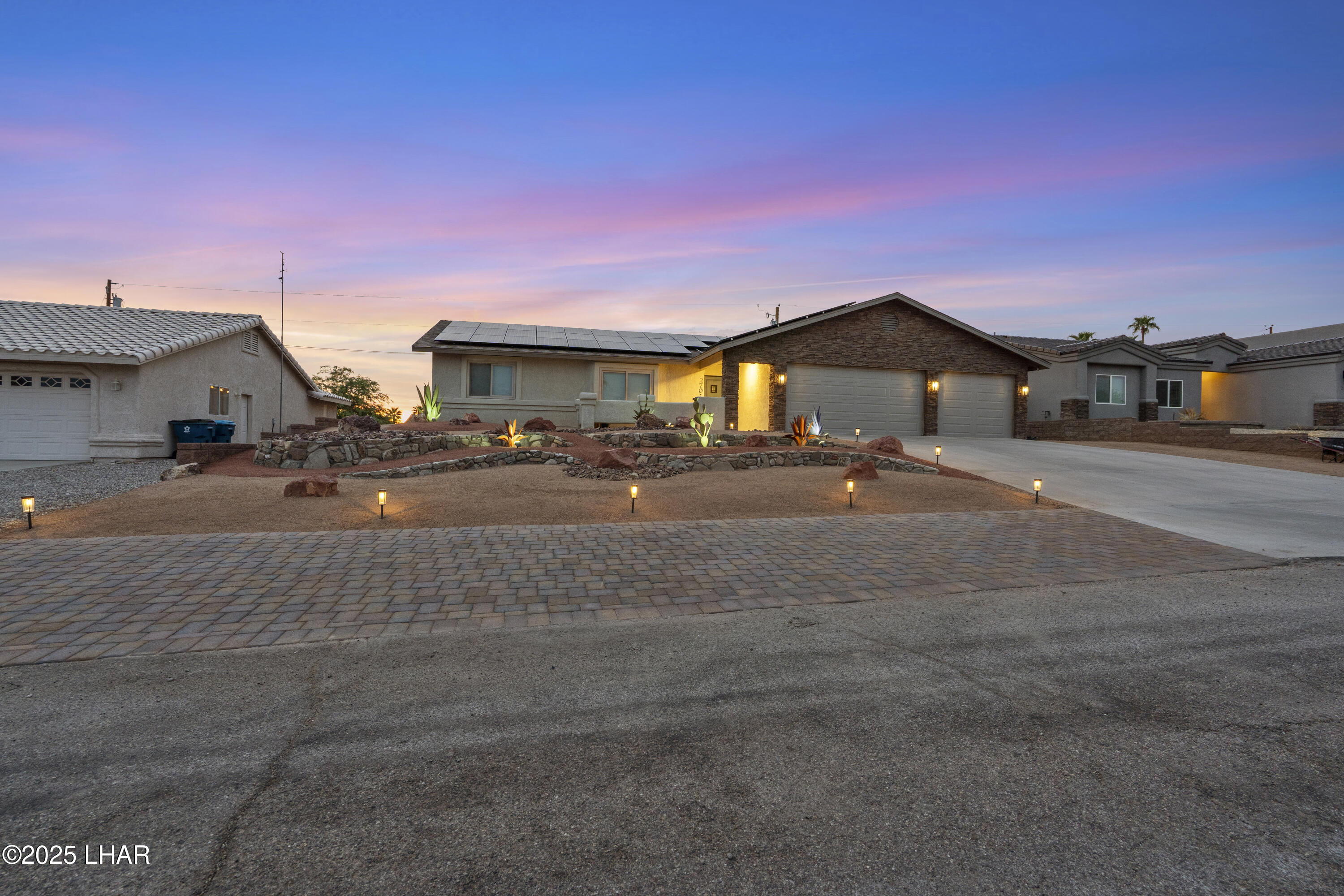 2701 Indian Pipe Dr