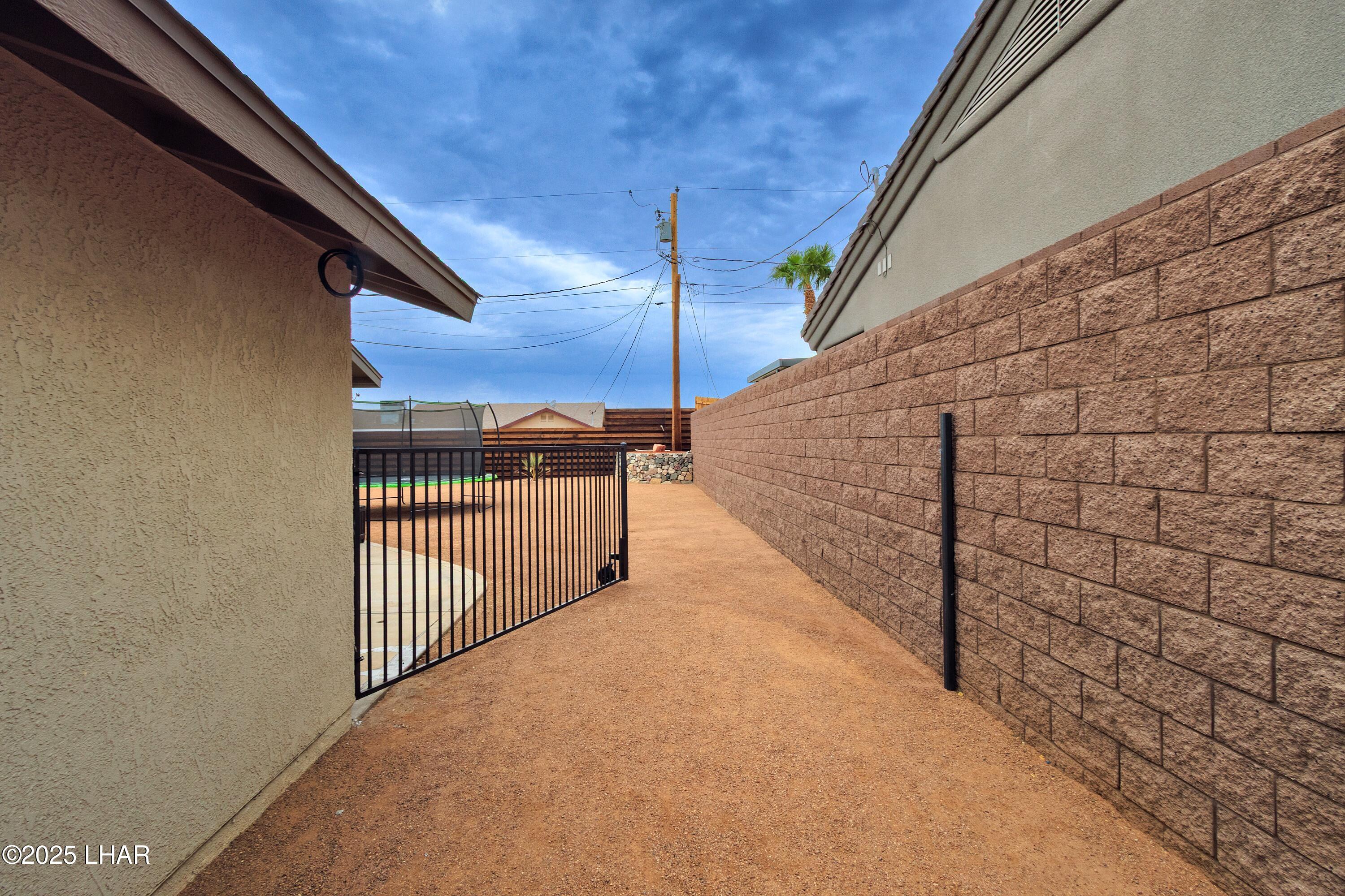 2701 Indian Pipe Dr