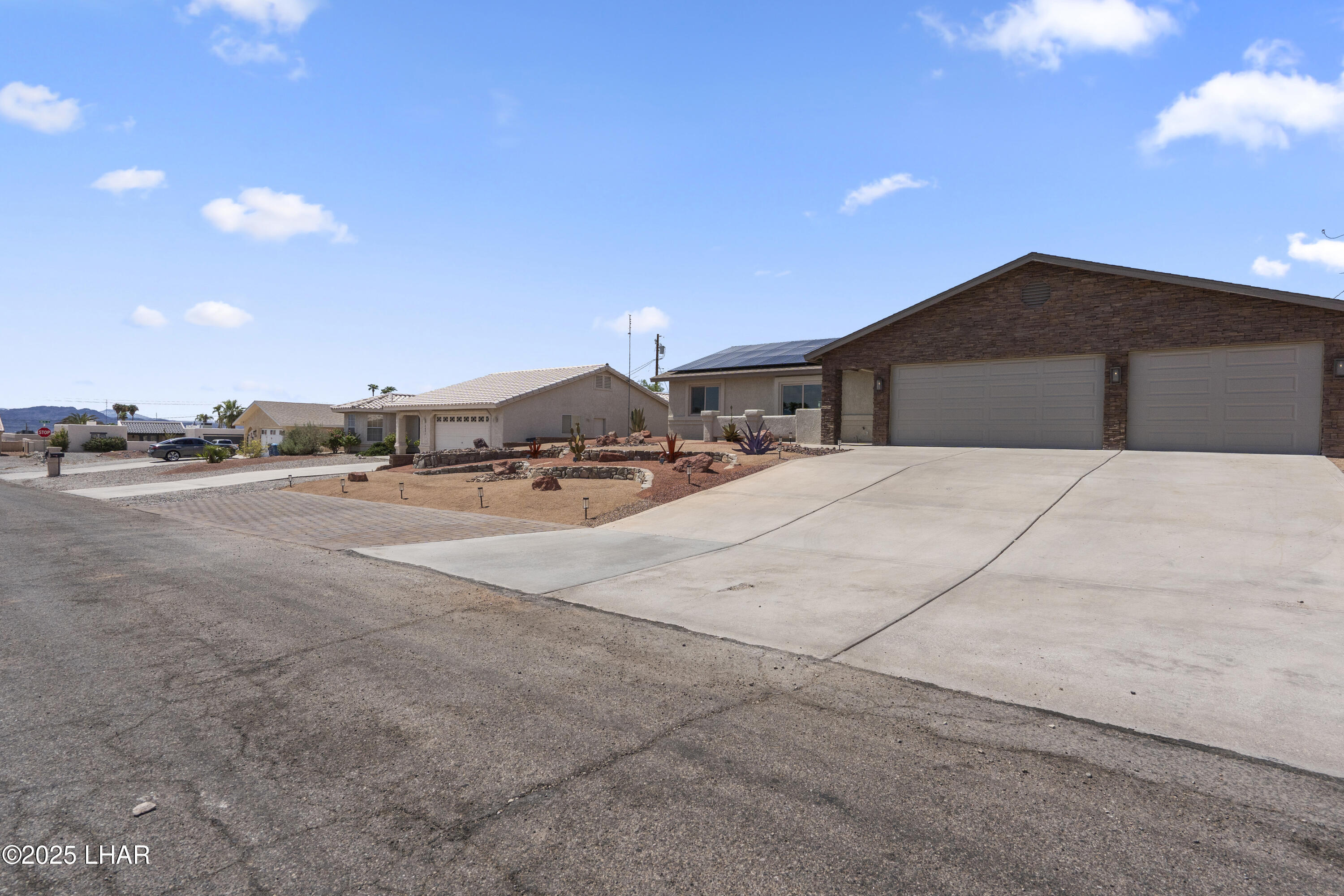 2701 Indian Pipe Dr