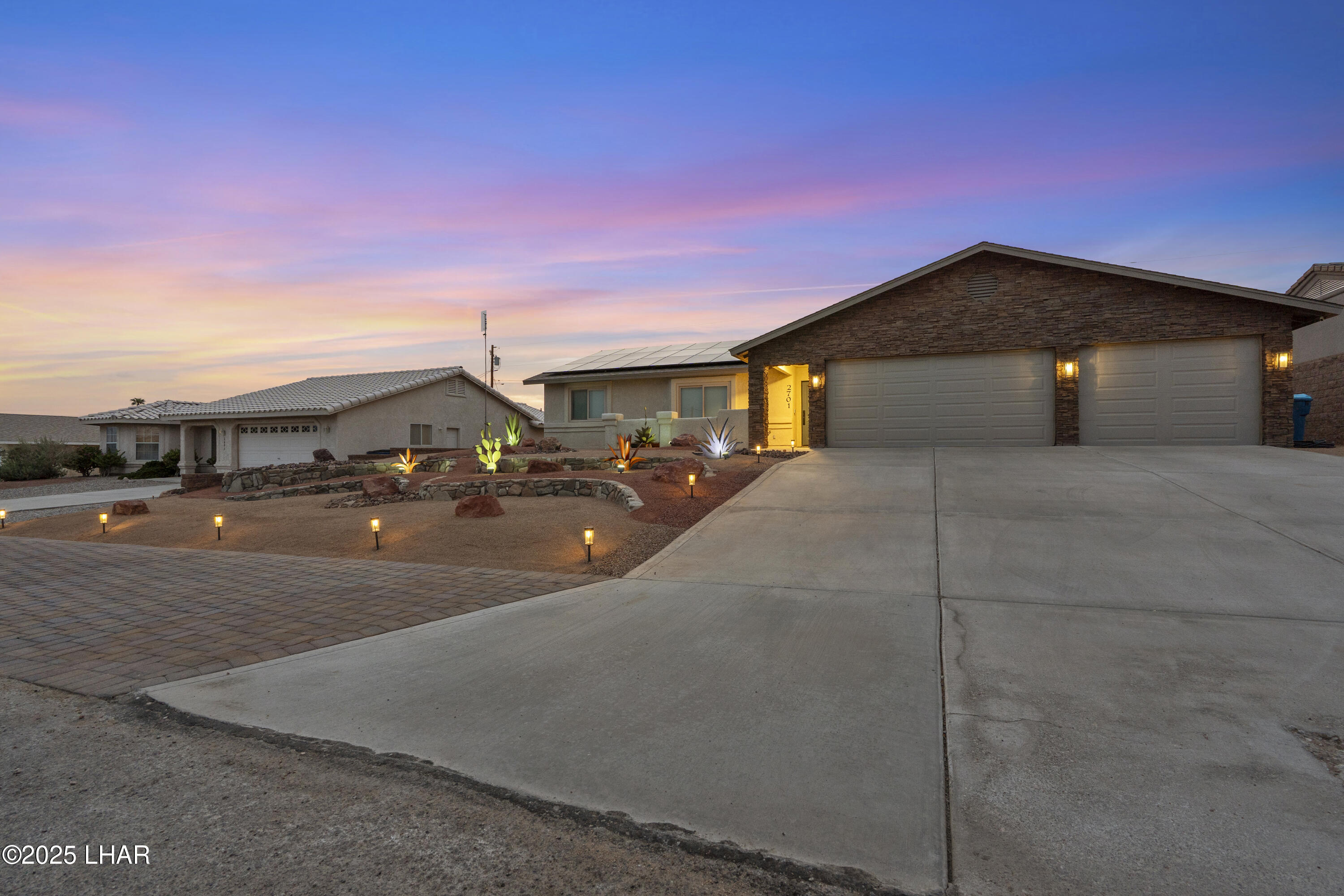 2701 Indian Pipe Dr