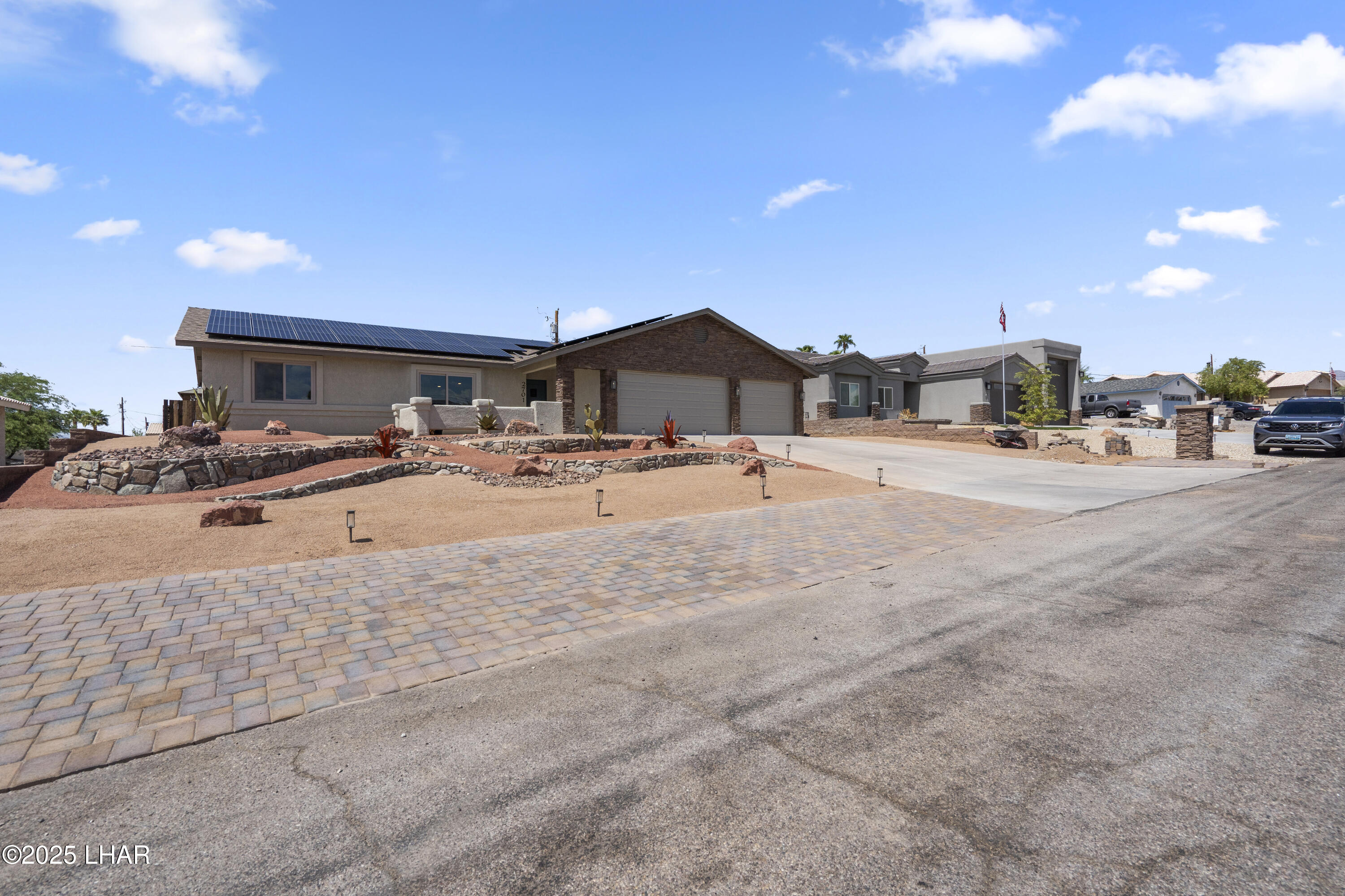 2701 Indian Pipe Dr