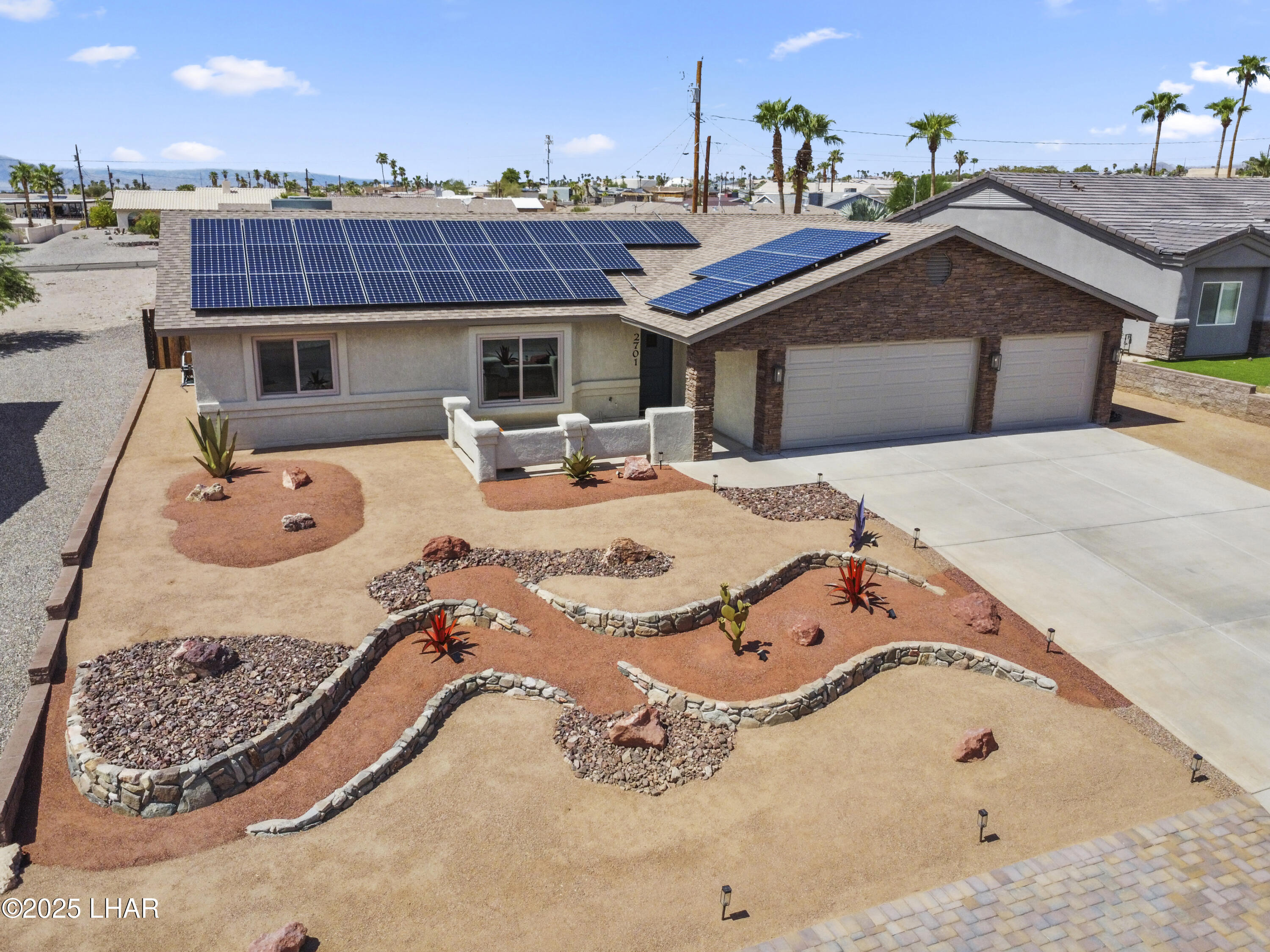 2701 Indian Pipe Dr