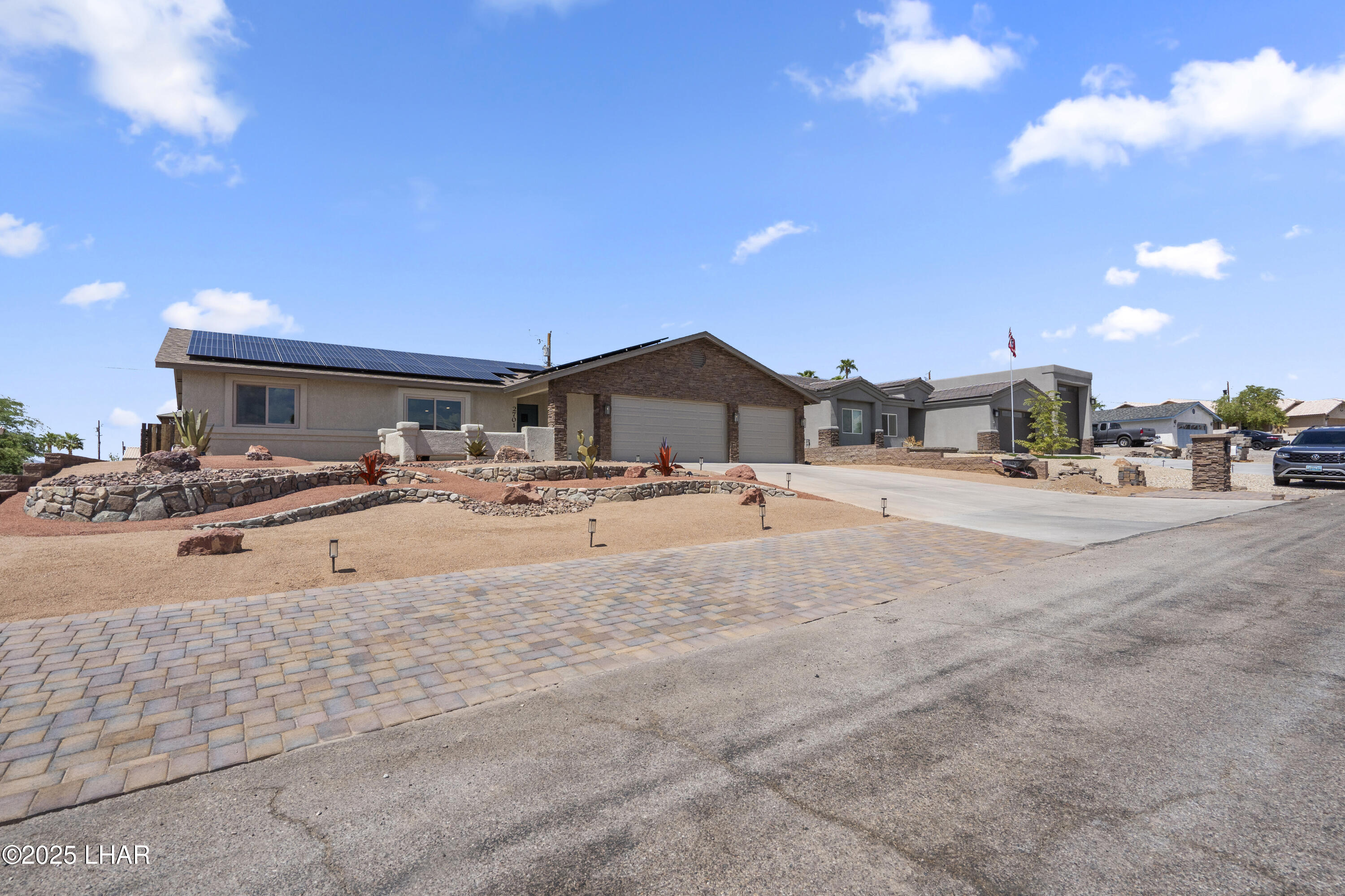 2701 Indian Pipe Dr
