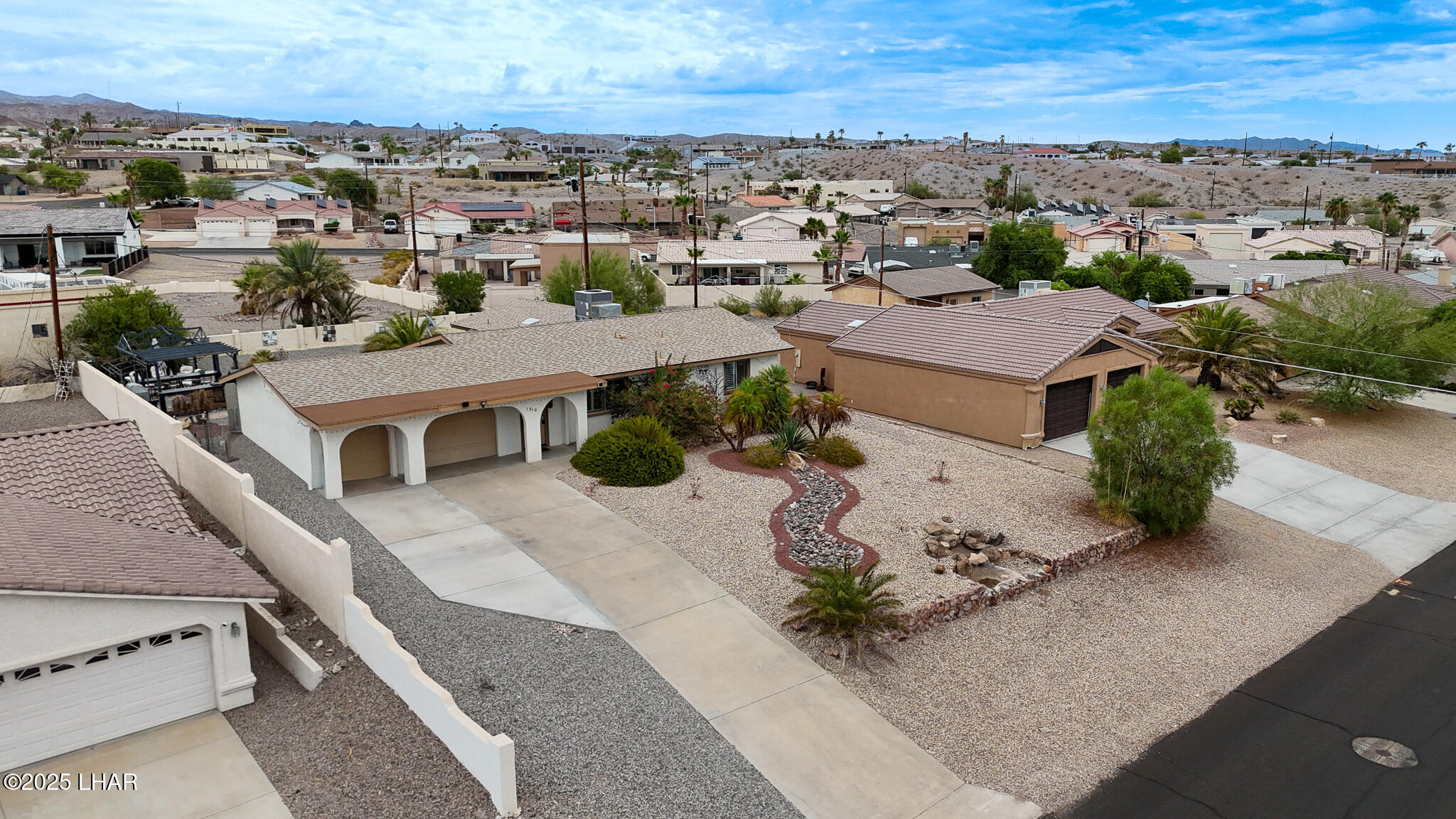 1310 Pueblo Dr