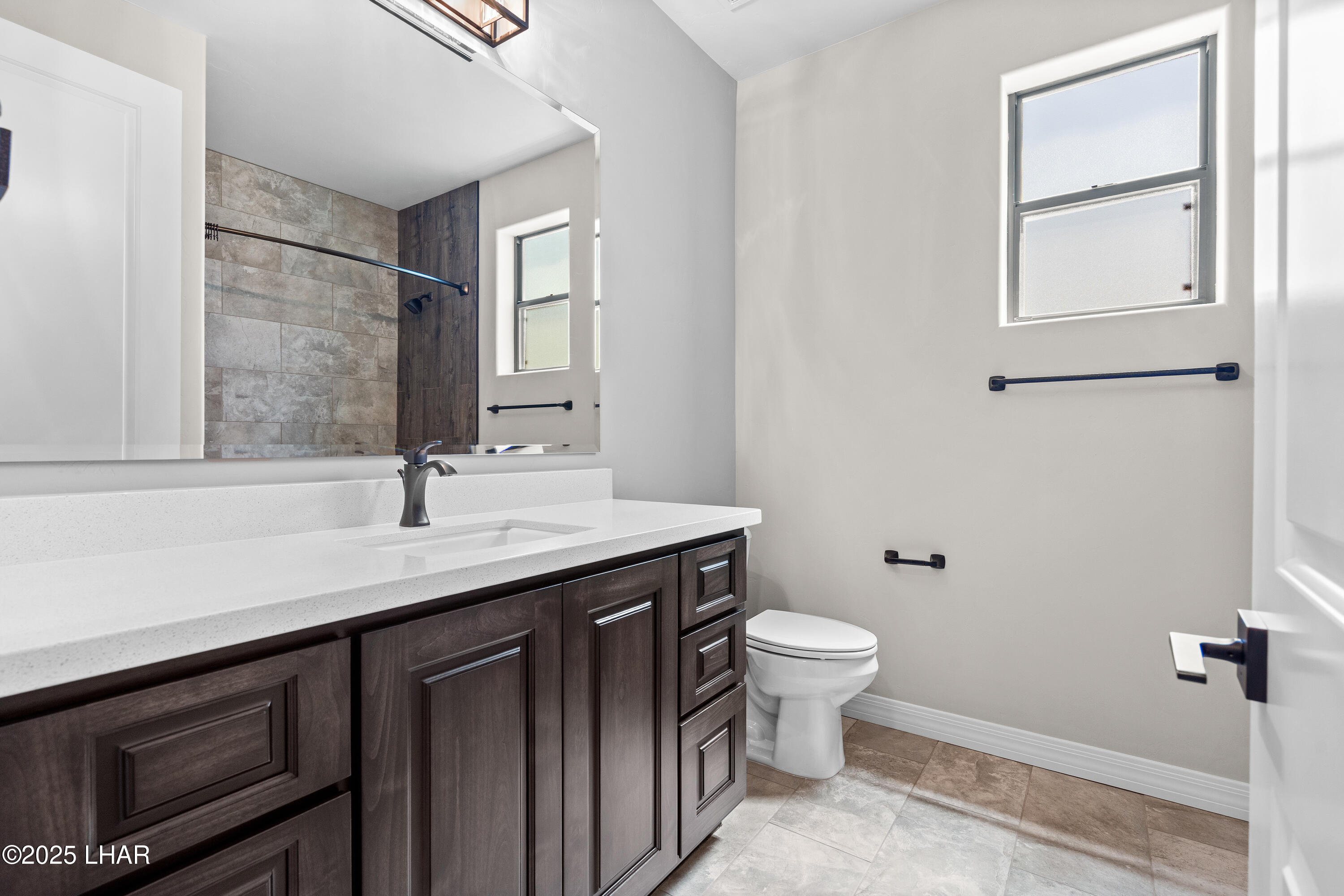 3195 Oro Grande Blvd