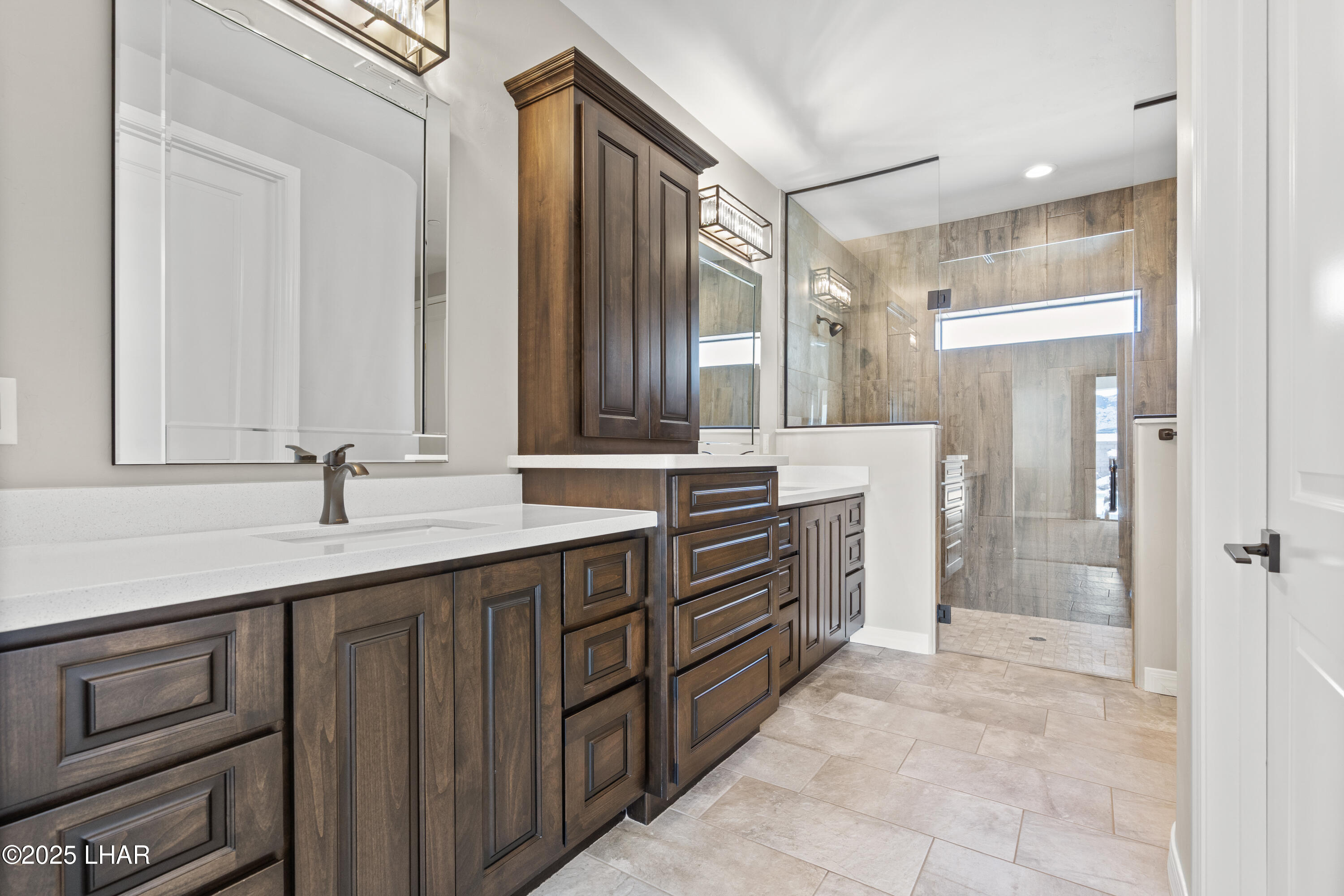 3195 Oro Grande Blvd