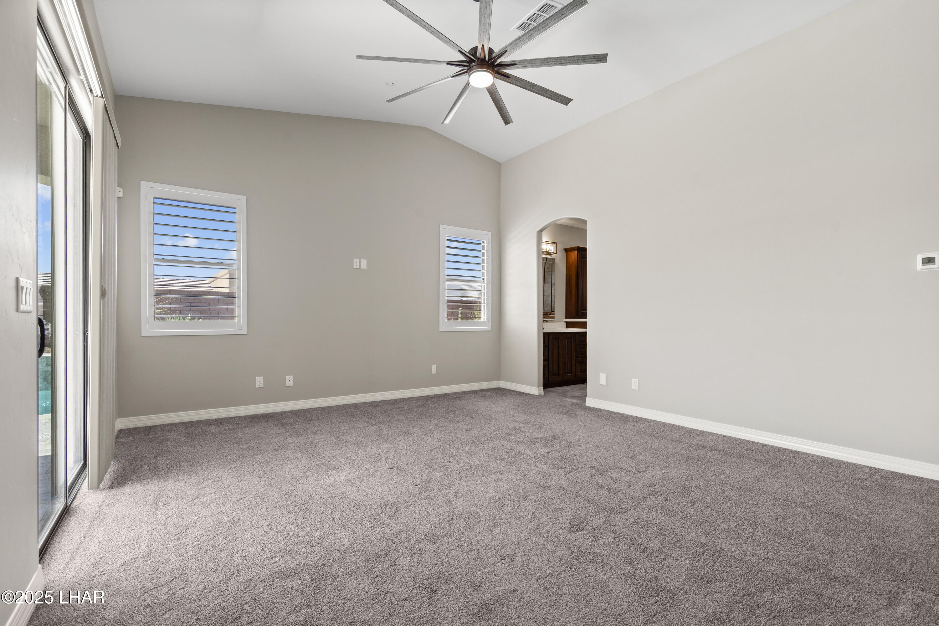 3195 Oro Grande Blvd