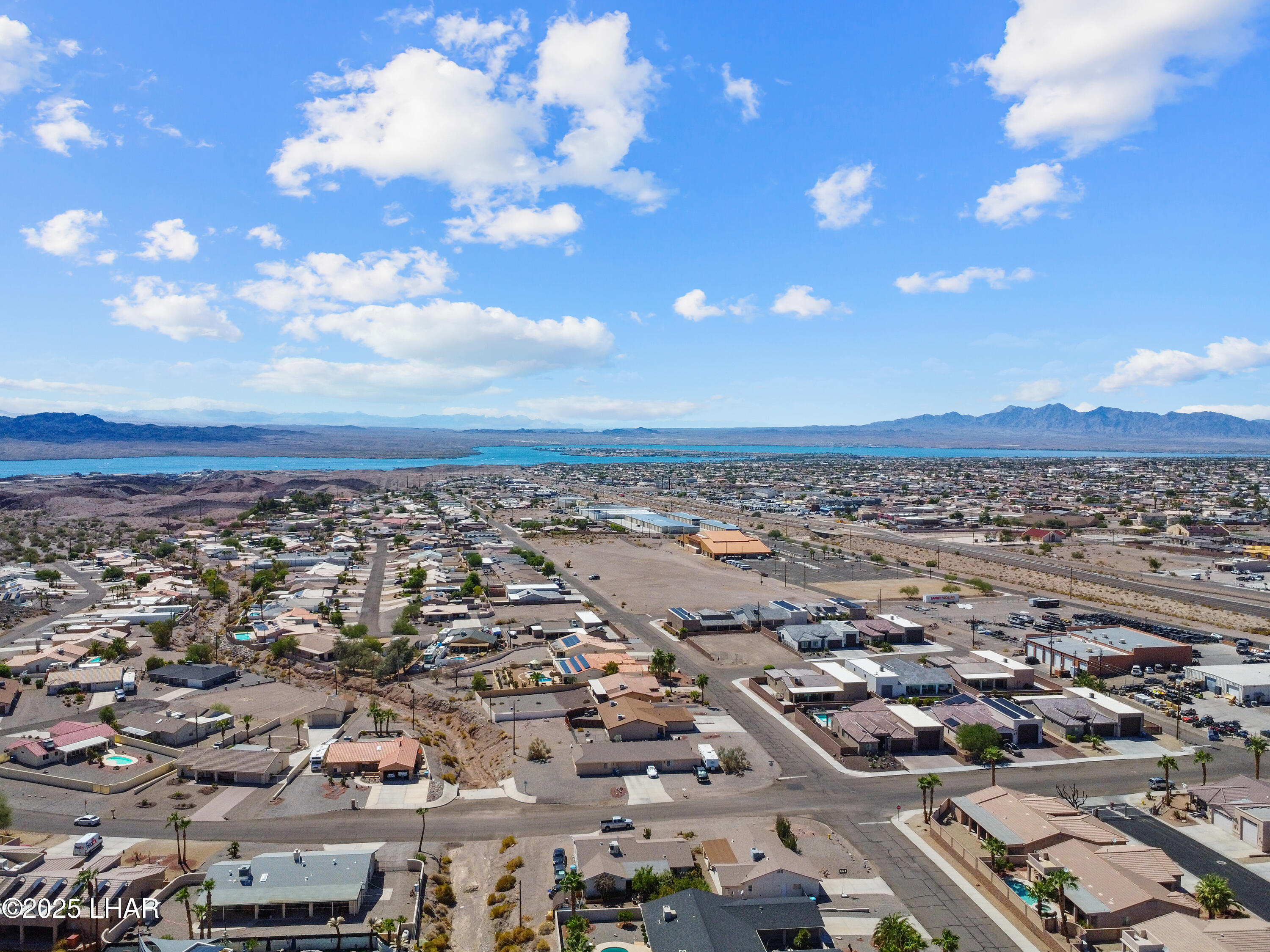 3195 Oro Grande Blvd