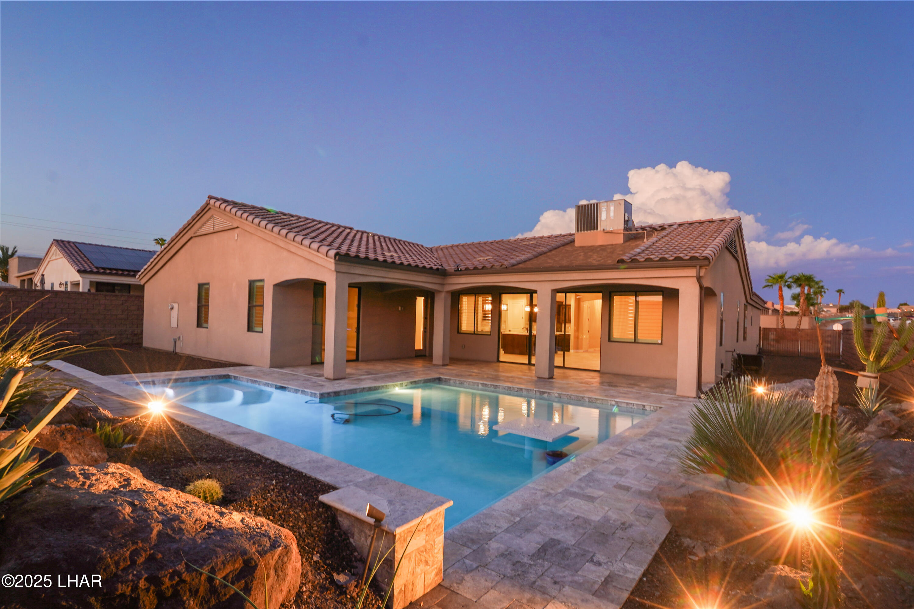 3195 Oro Grande Blvd