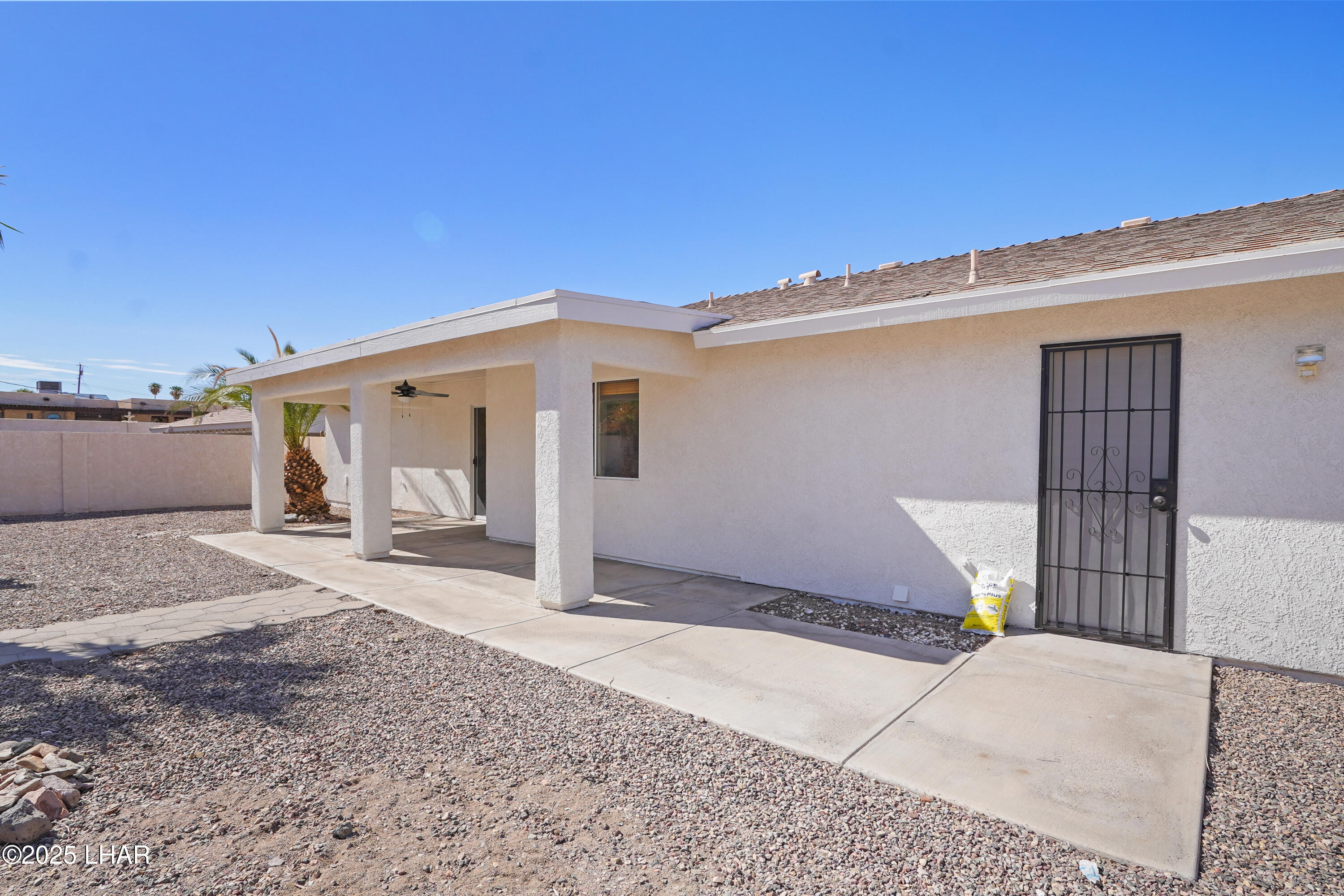 3413 Landau Ln