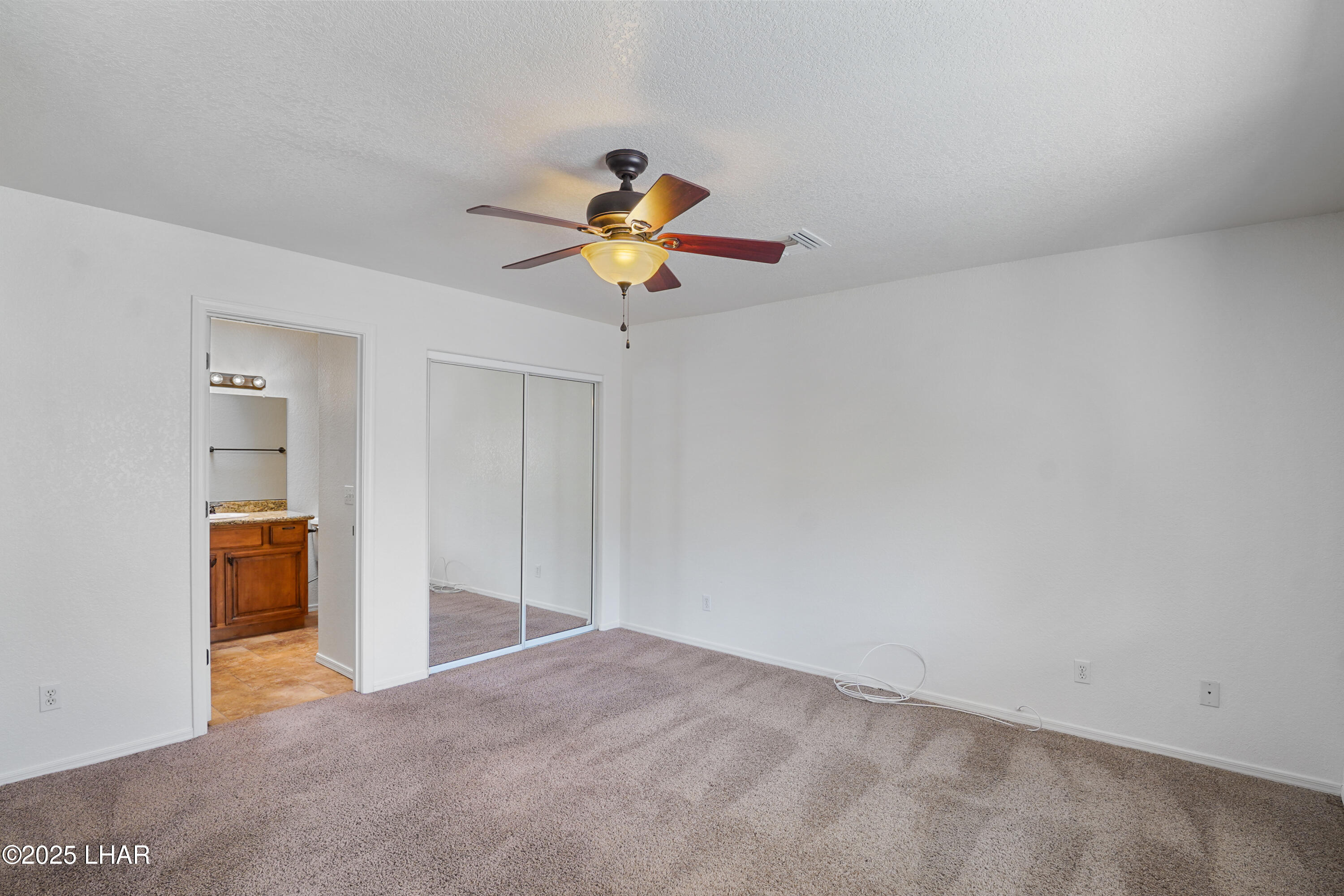 3413 Landau Ln
