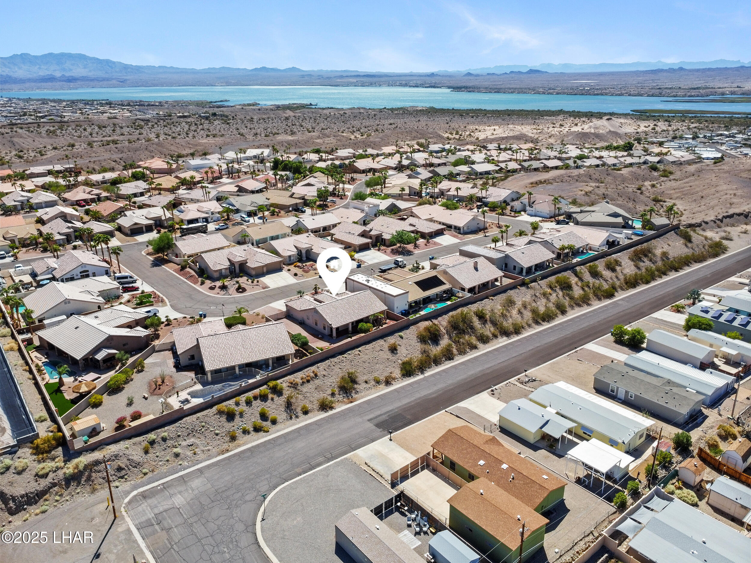 2423 E George Ln