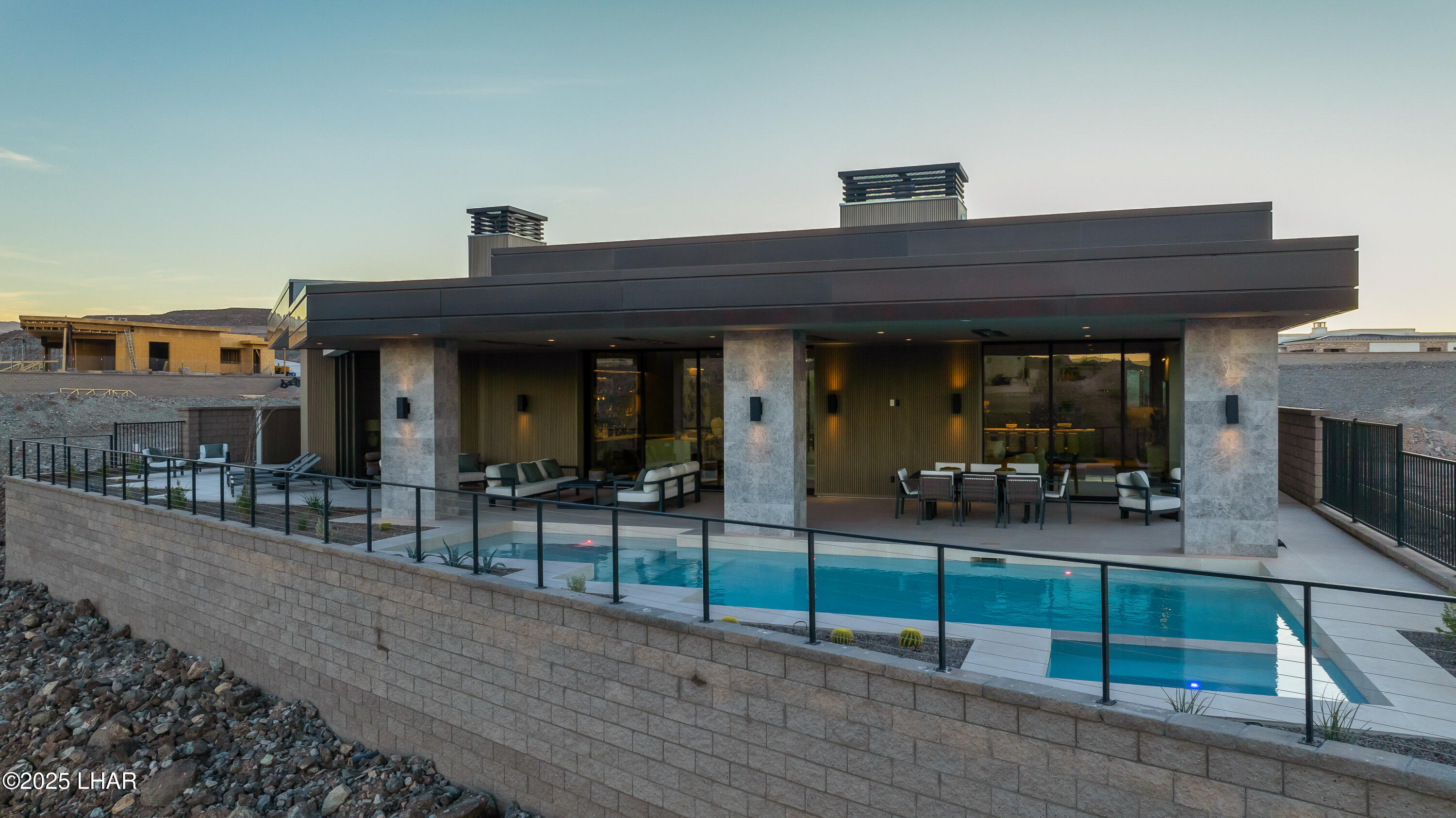 2437 Wren Cove Way