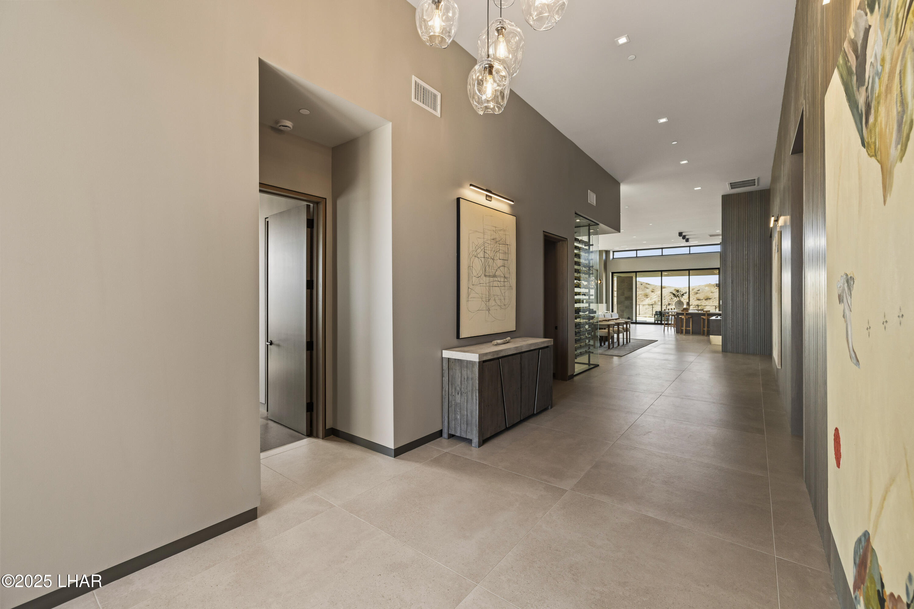 2437 Wren Cove Way