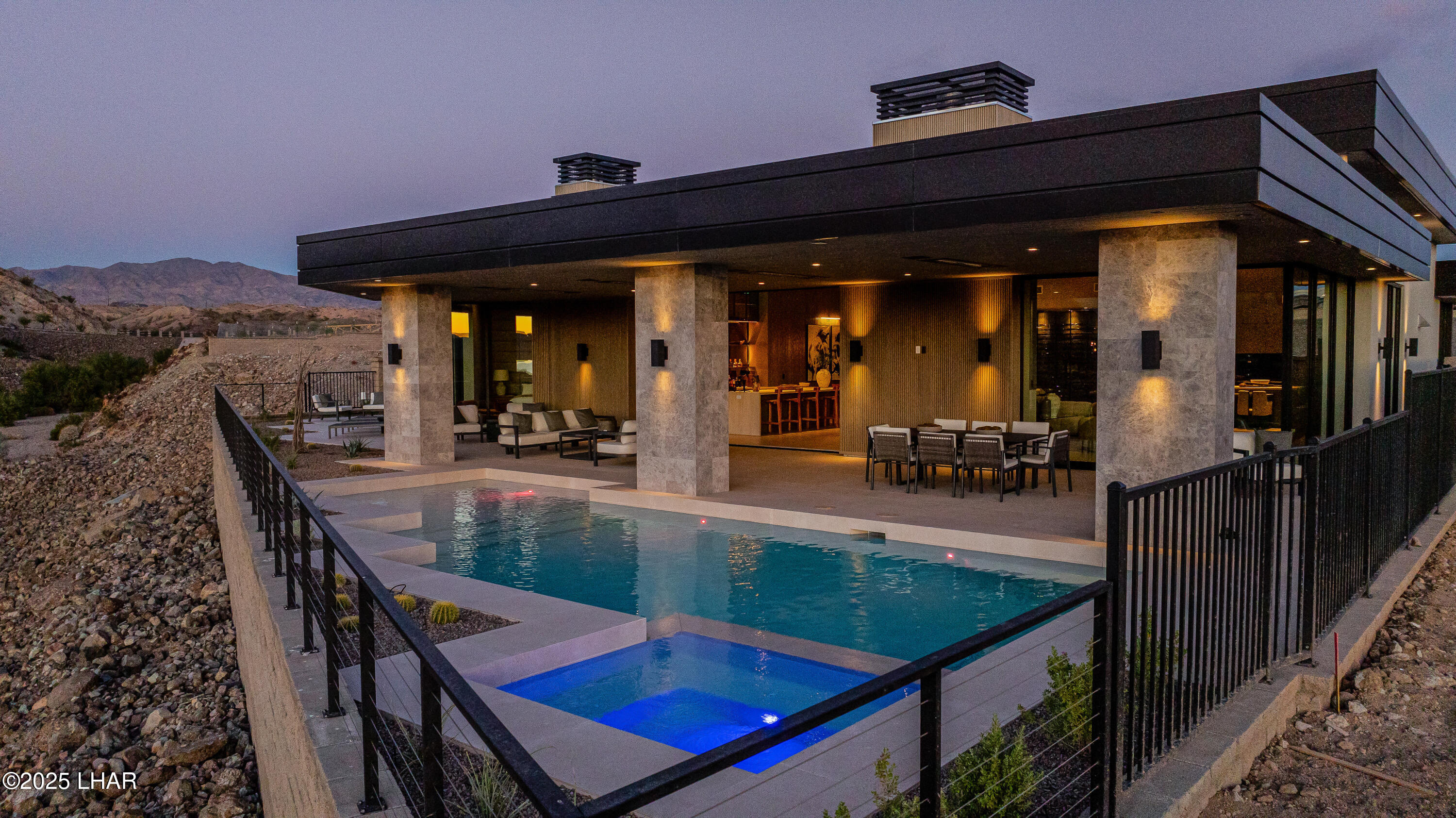 2437 Wren Cove Way