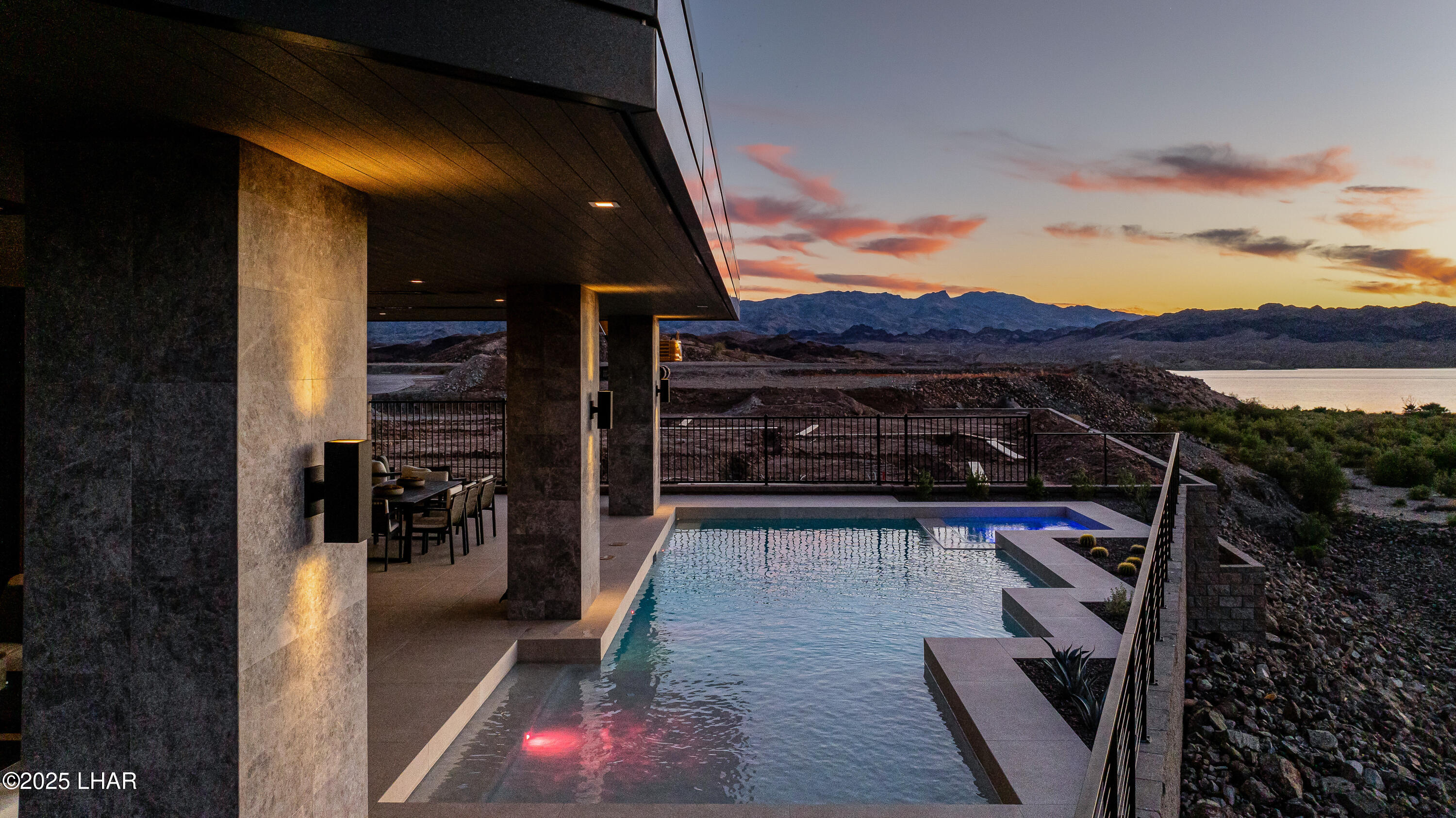 2437 Wren Cove Way