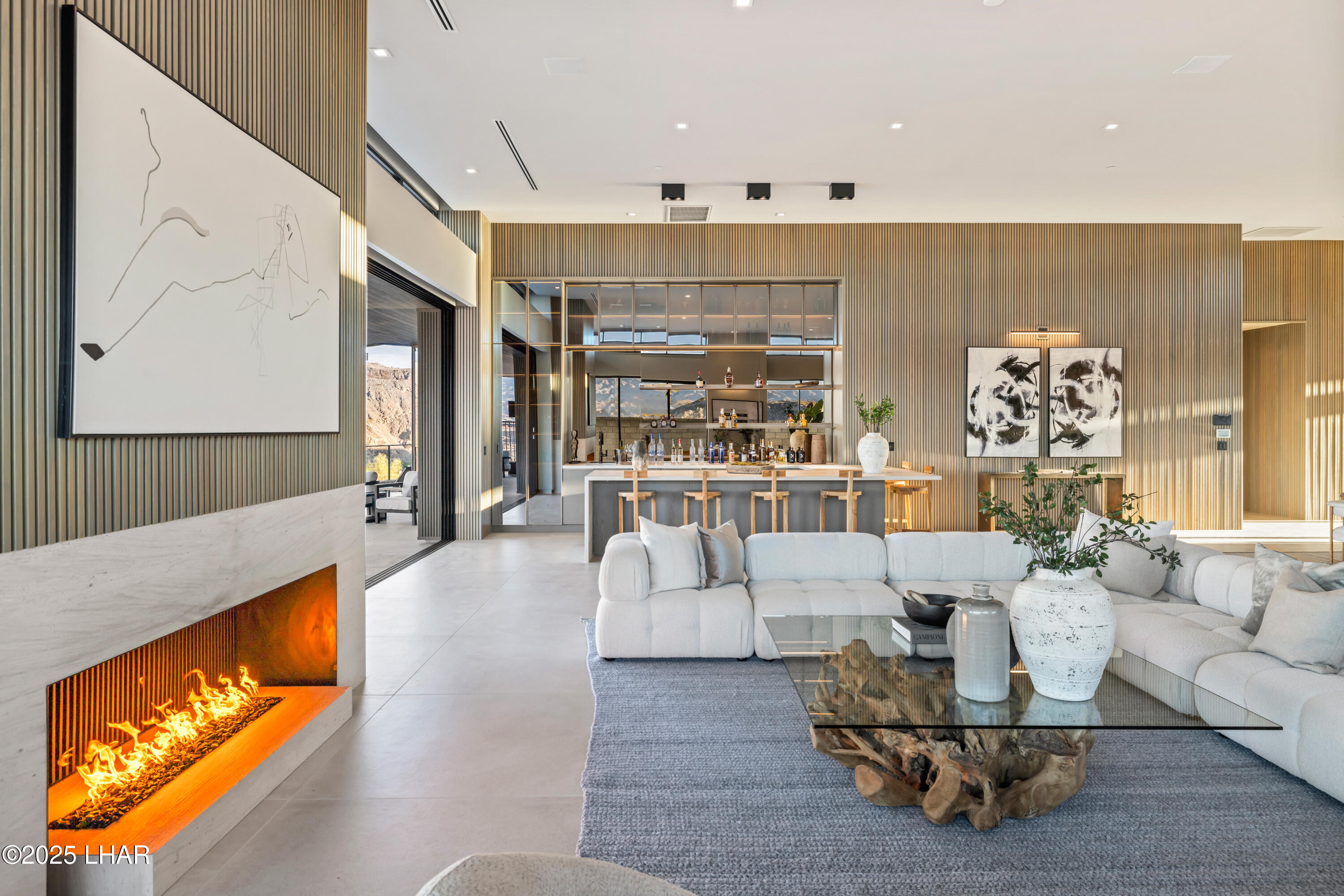 2437 Wren Cove Way