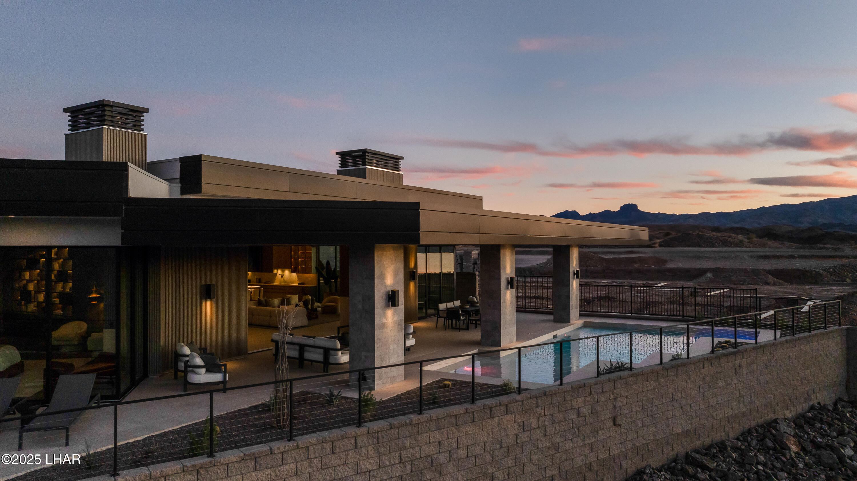 2437 Wren Cove Way