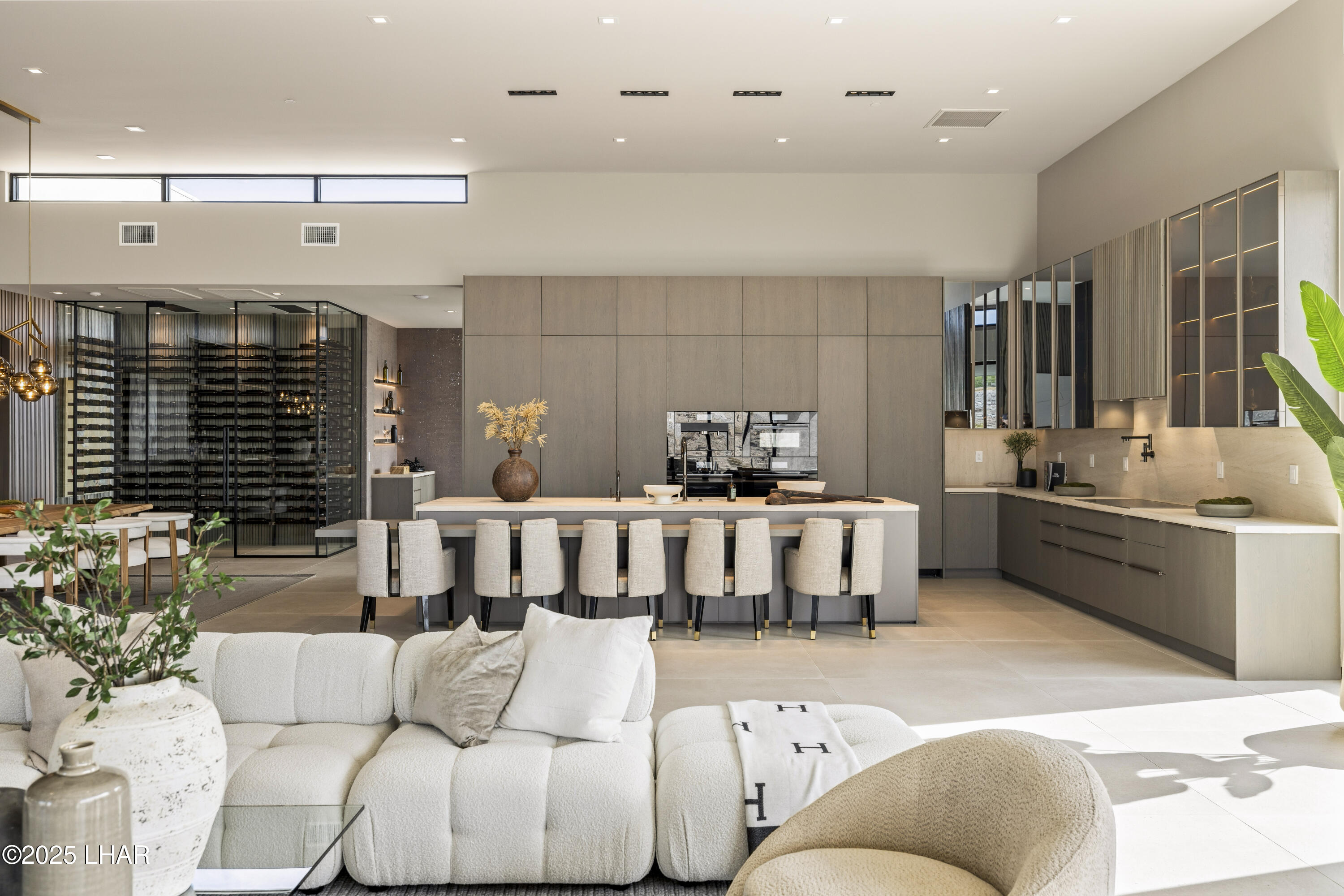 2437 Wren Cove Way