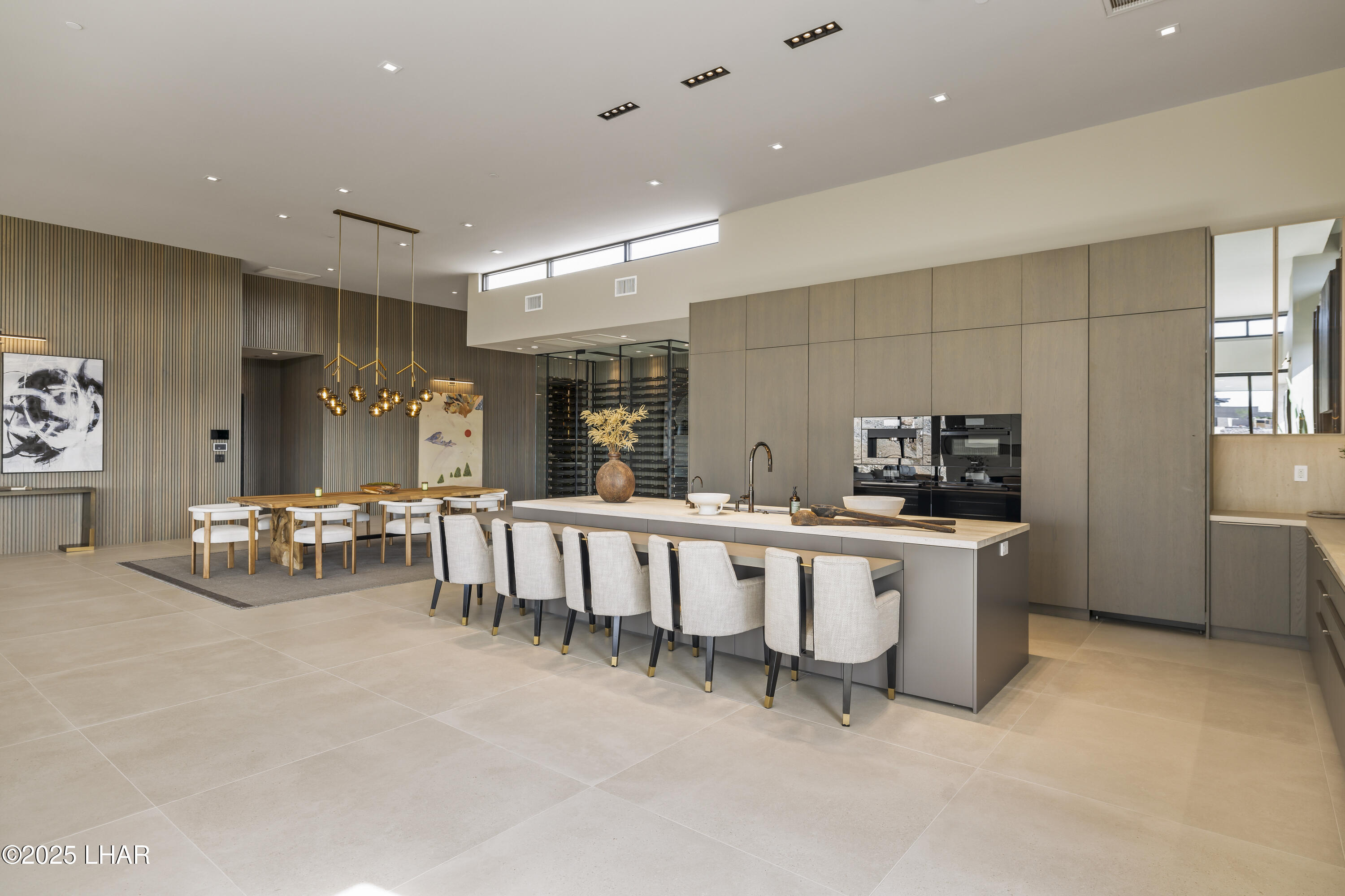 2437 Wren Cove Way