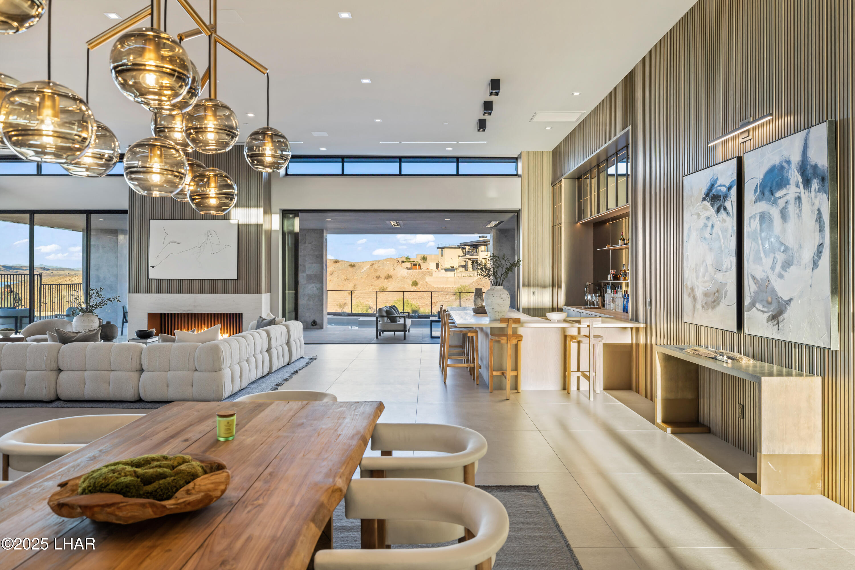 2437 Wren Cove Way