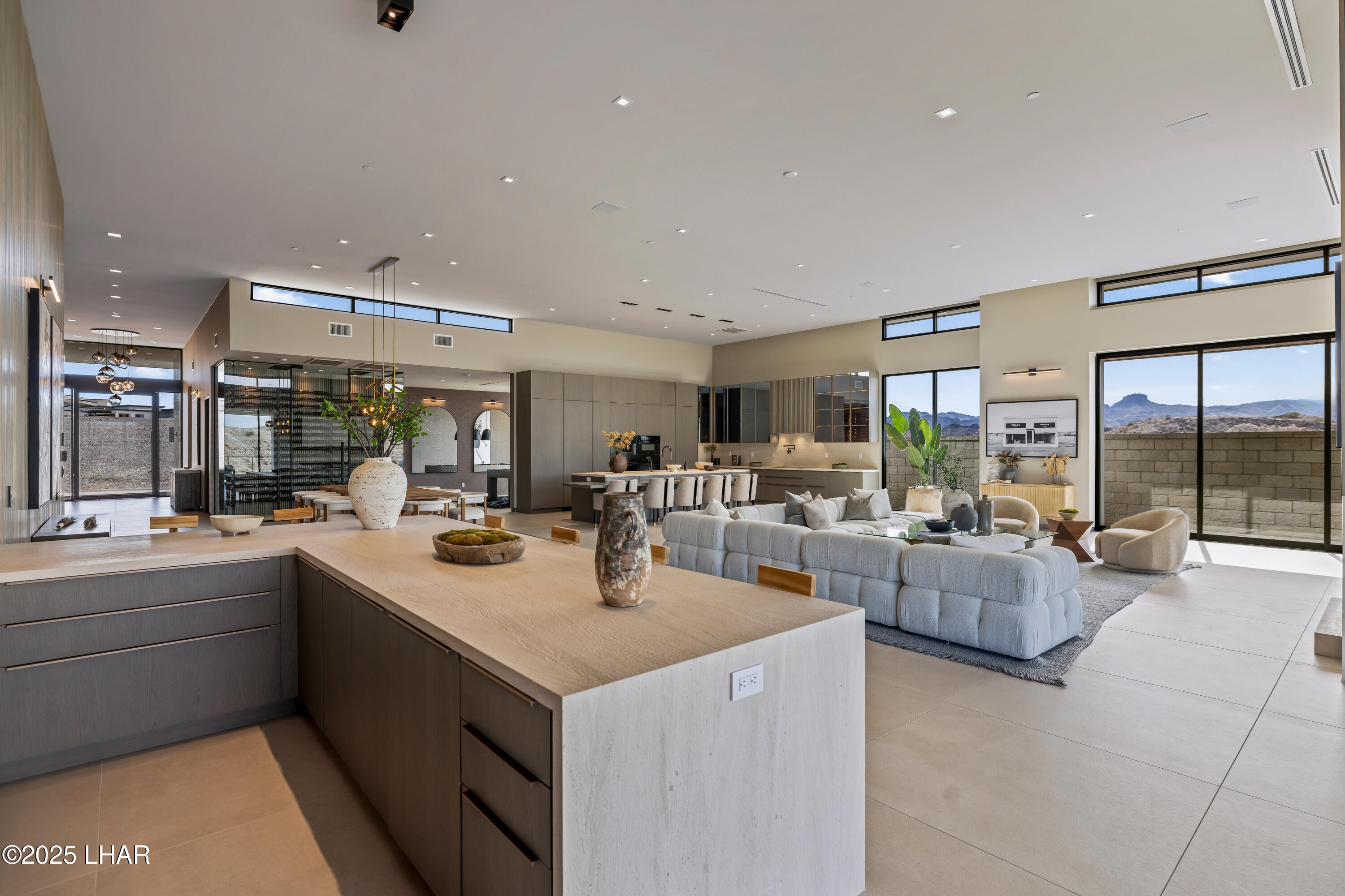 2437 Wren Cove Way