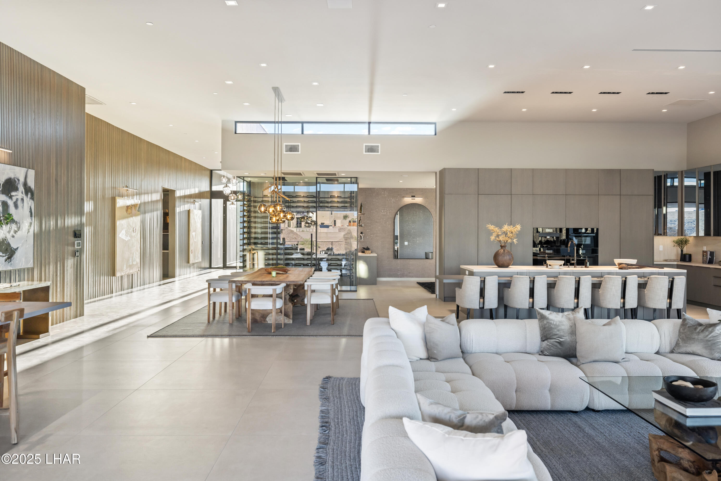 2437 Wren Cove Way
