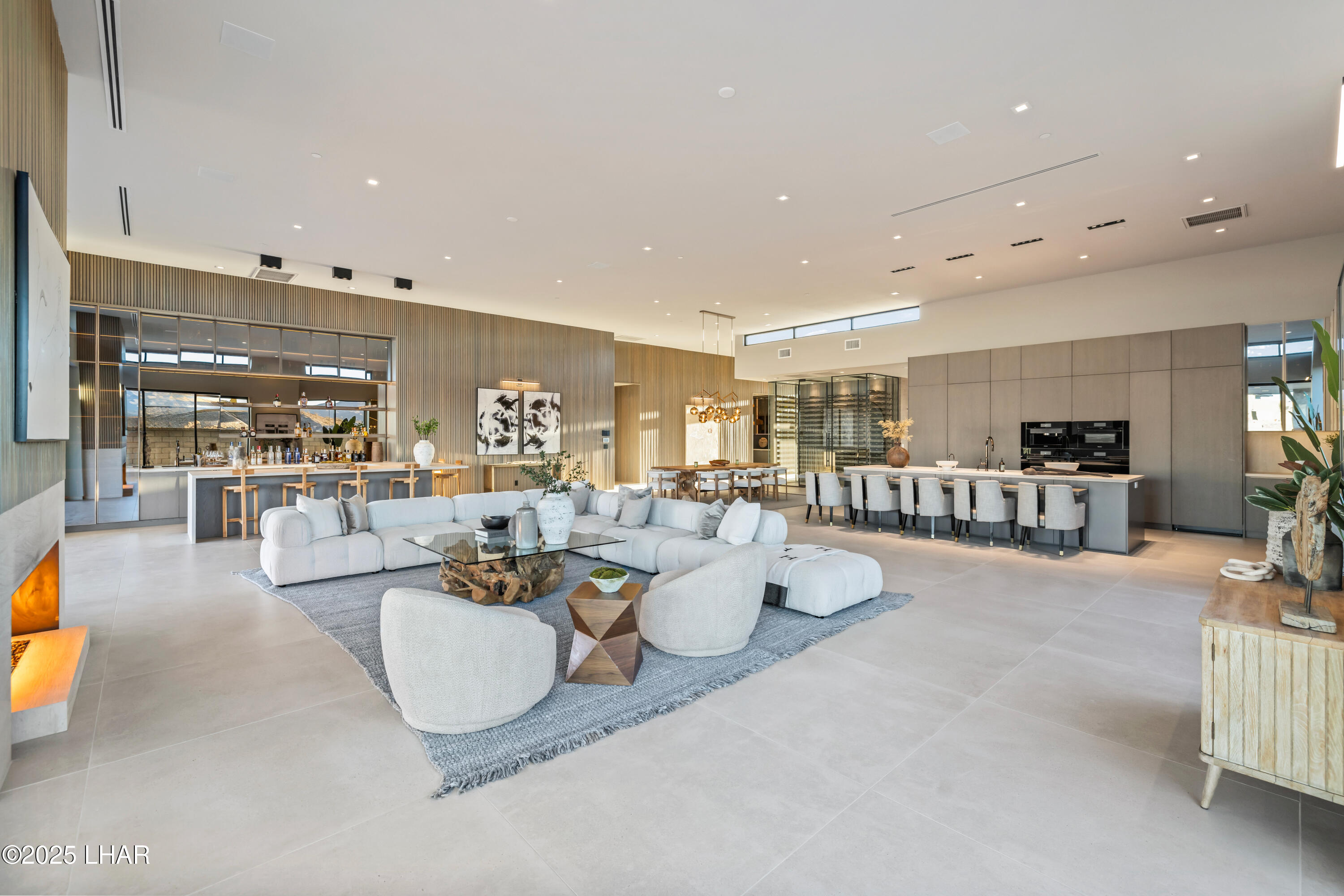 2437 Wren Cove Way