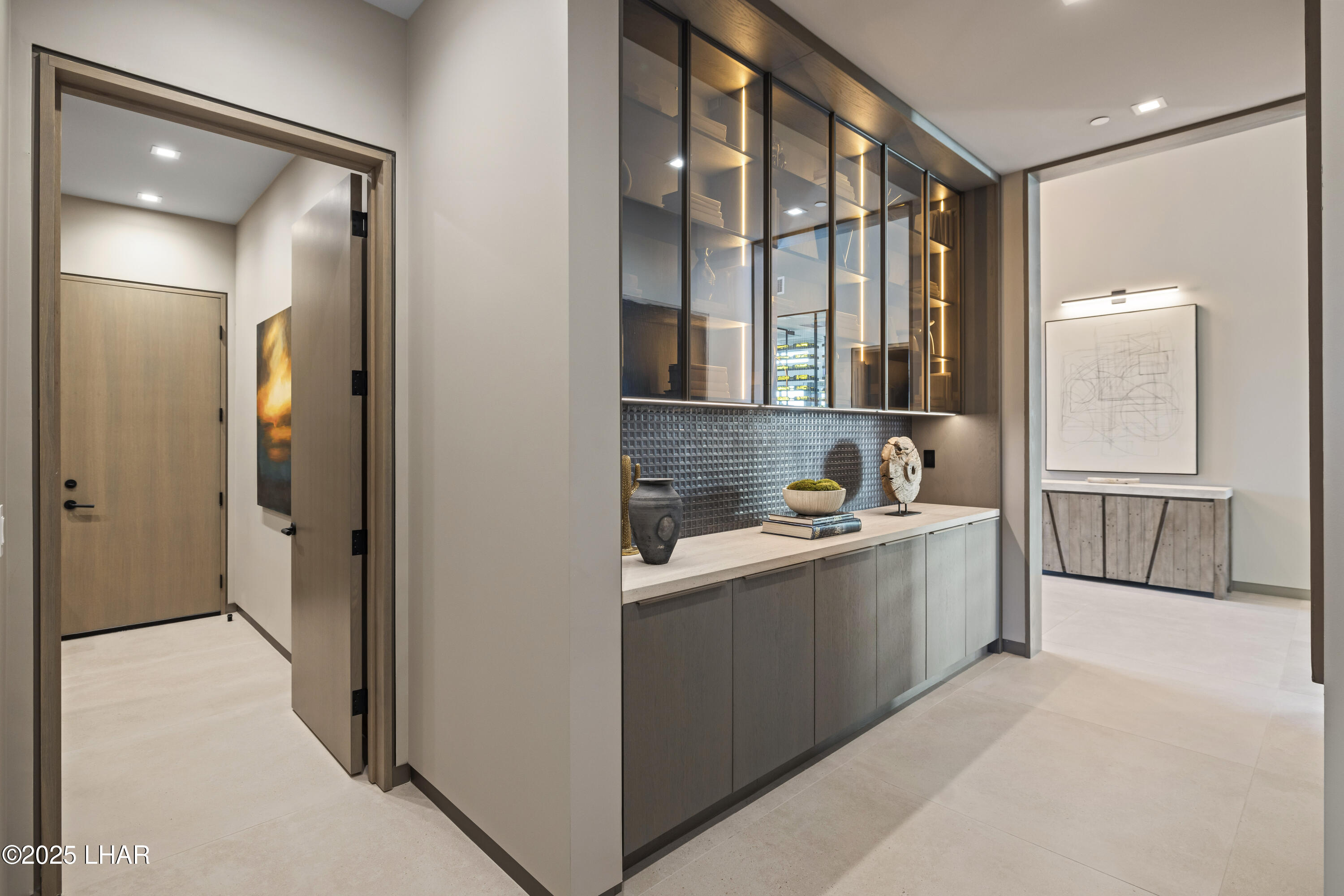 2437 Wren Cove Way