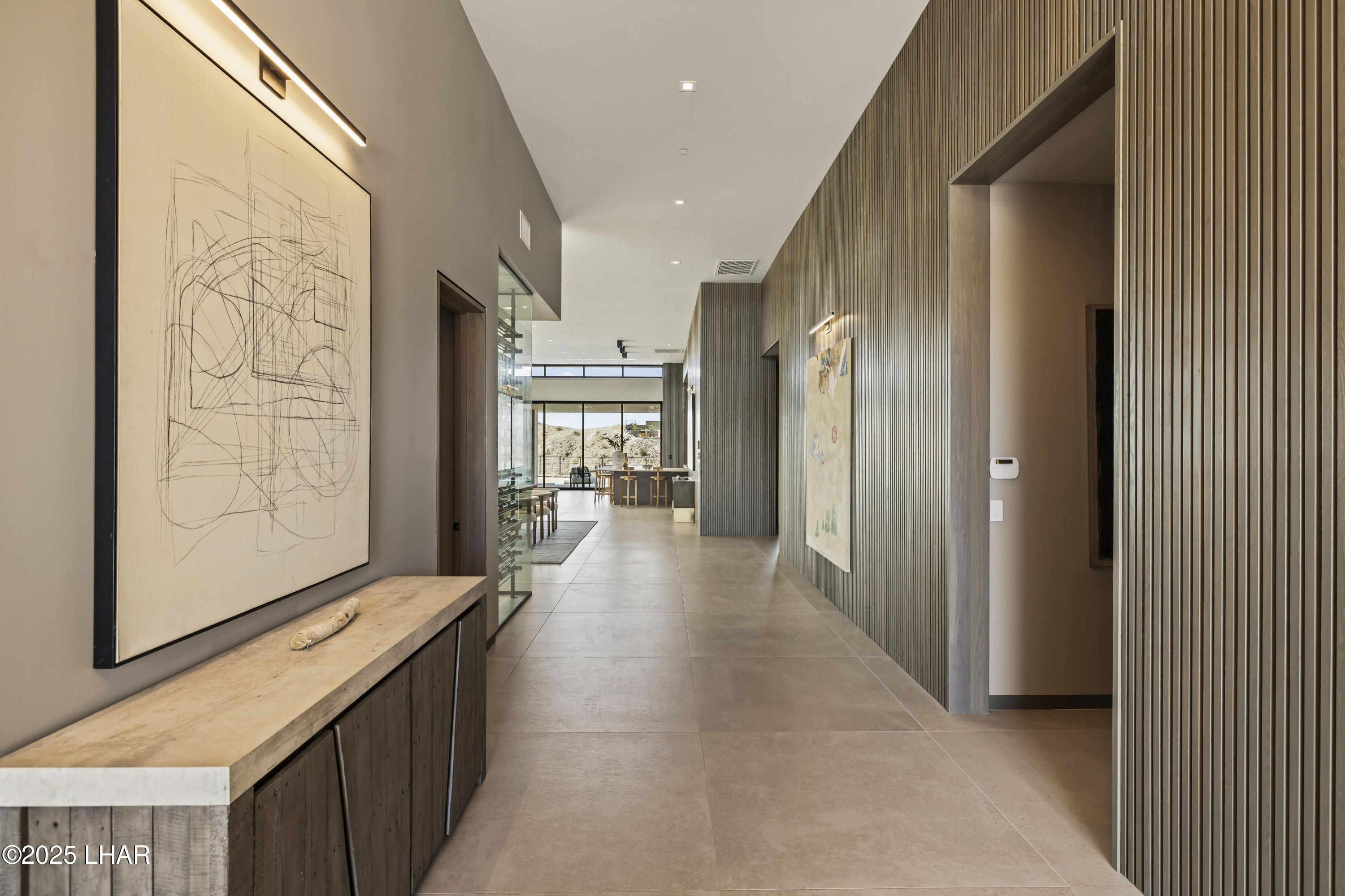 2437 Wren Cove Way