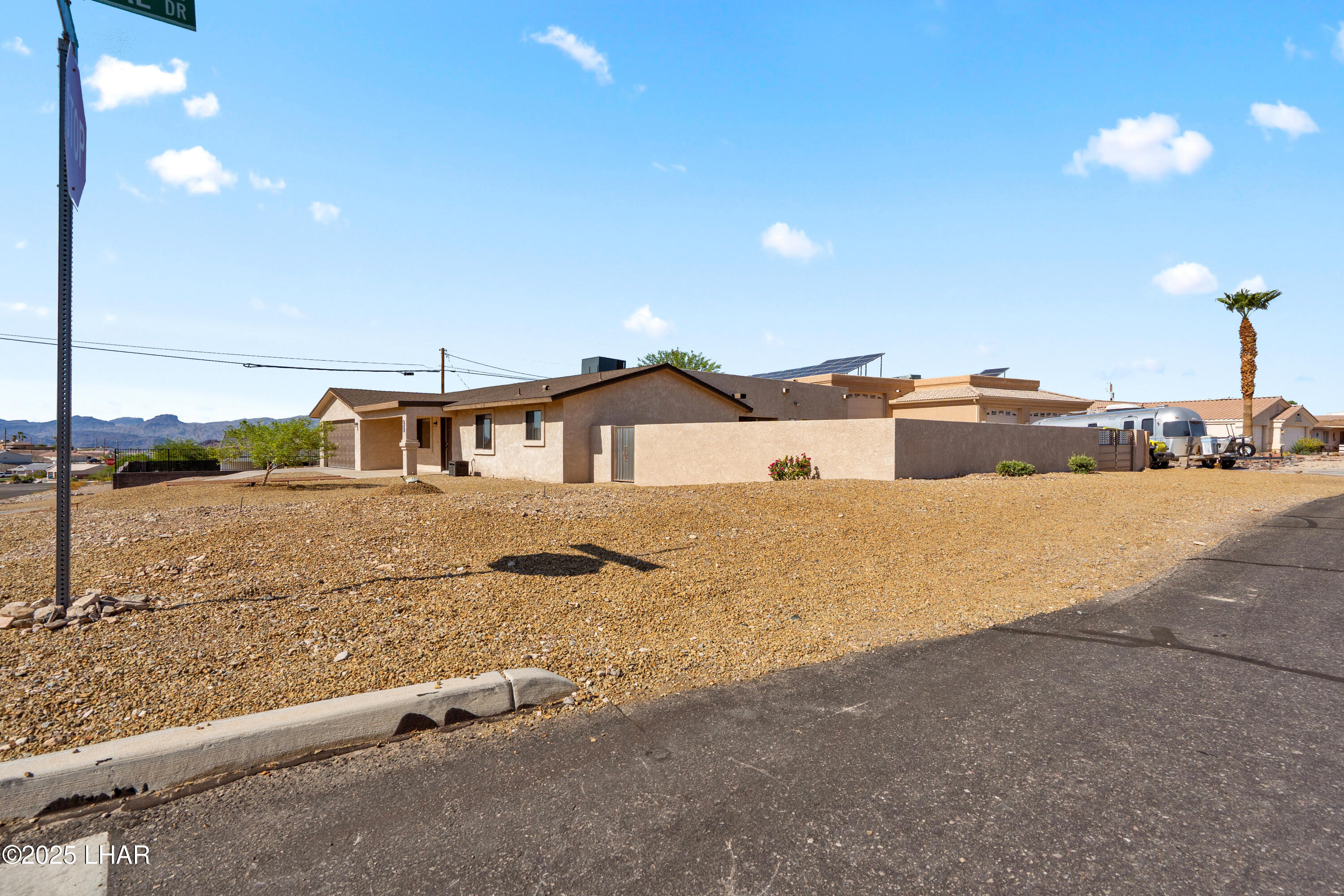 4199 Highlander Ave
