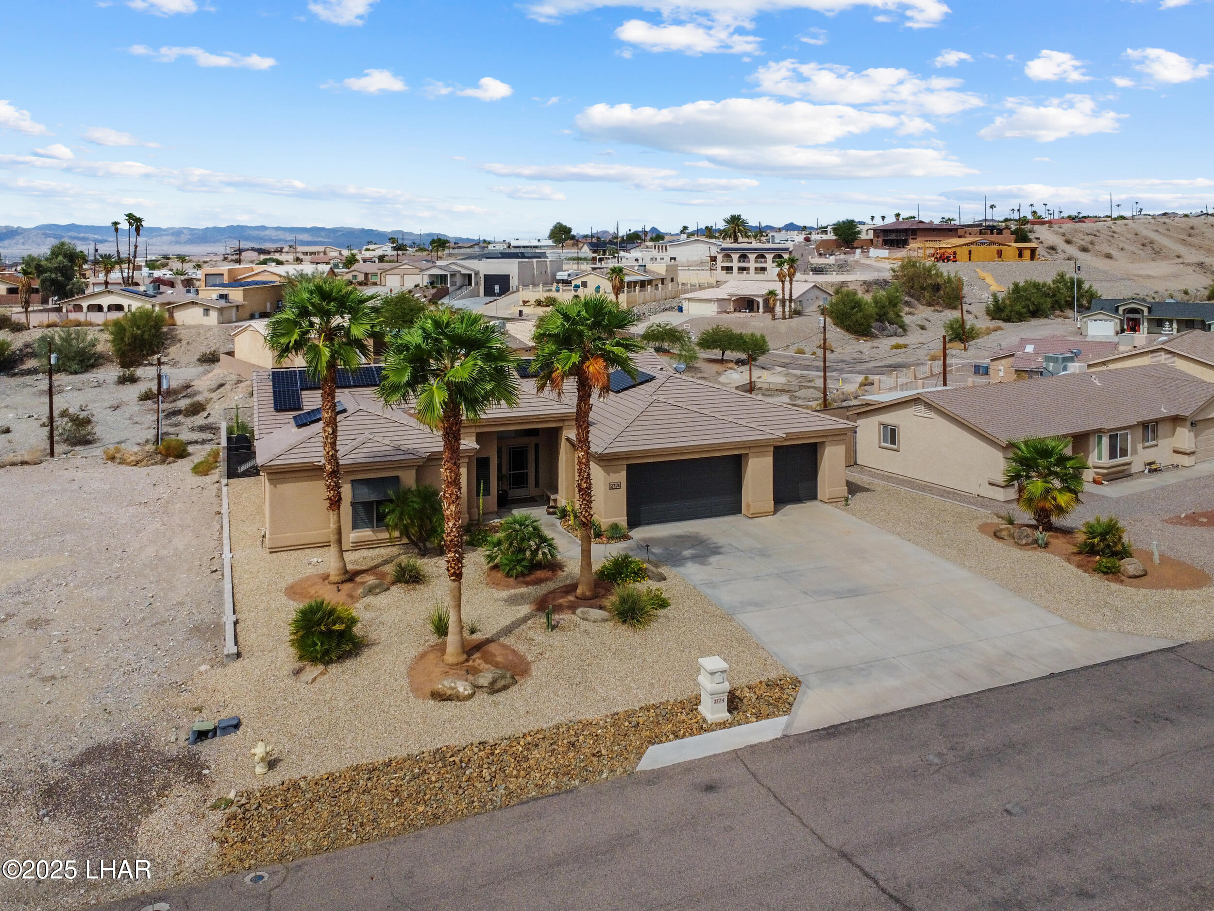 2774 Hidden Valley Dr