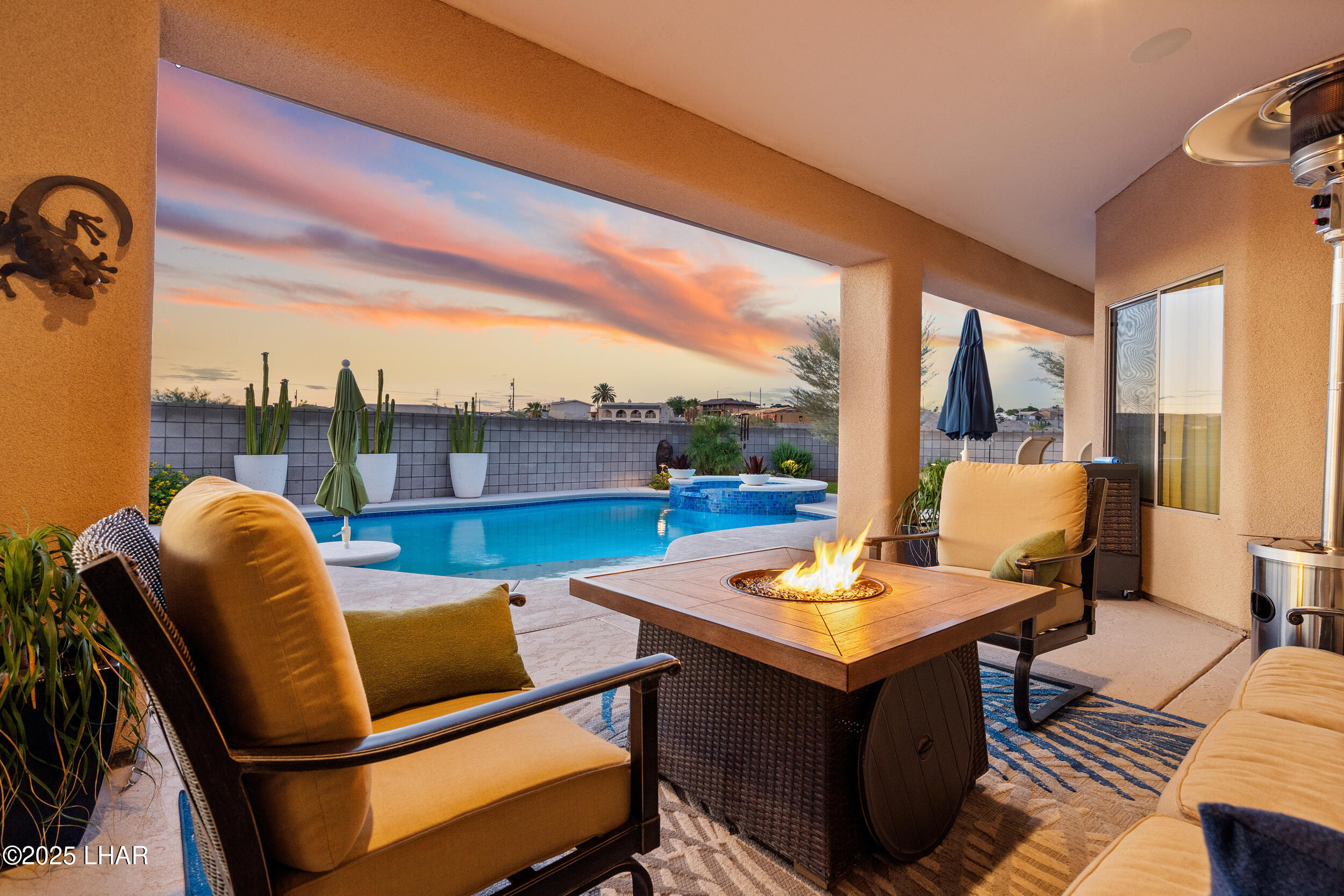 2774 Hidden Valley Dr